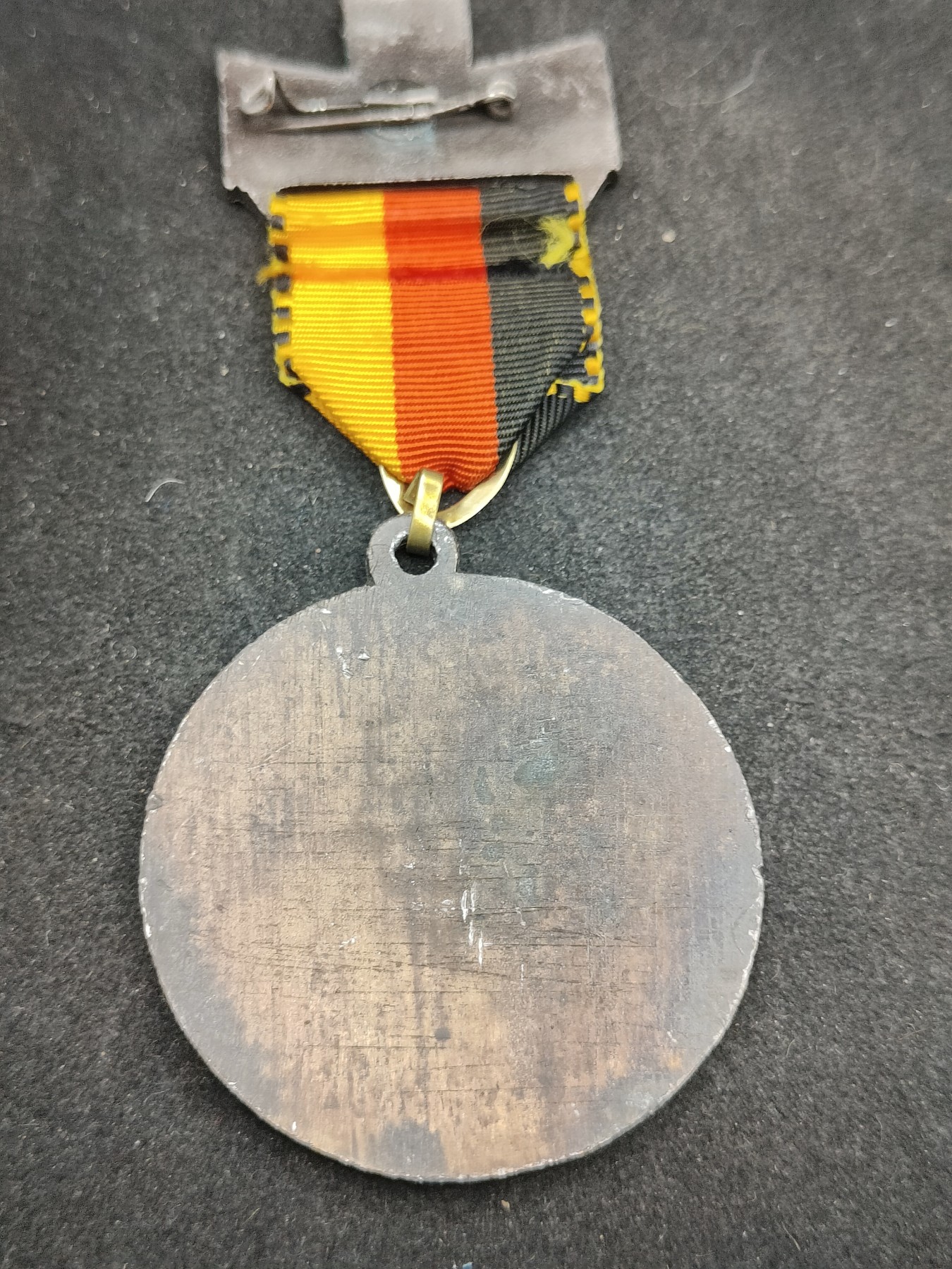 全场0元起拍 第109期 咸鱼国勋章拍卖专场 11月19日（周日）下午6：00开始 西德纪念章