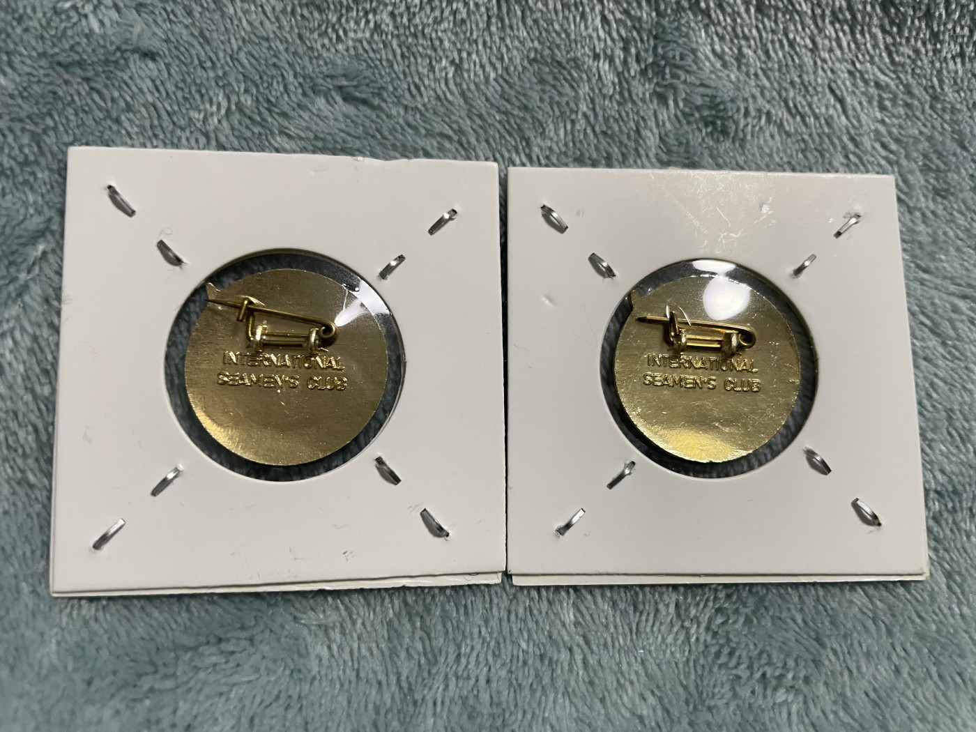 徽章、杂项币专场 上海国际旅游节海军俱乐部，两枚一套