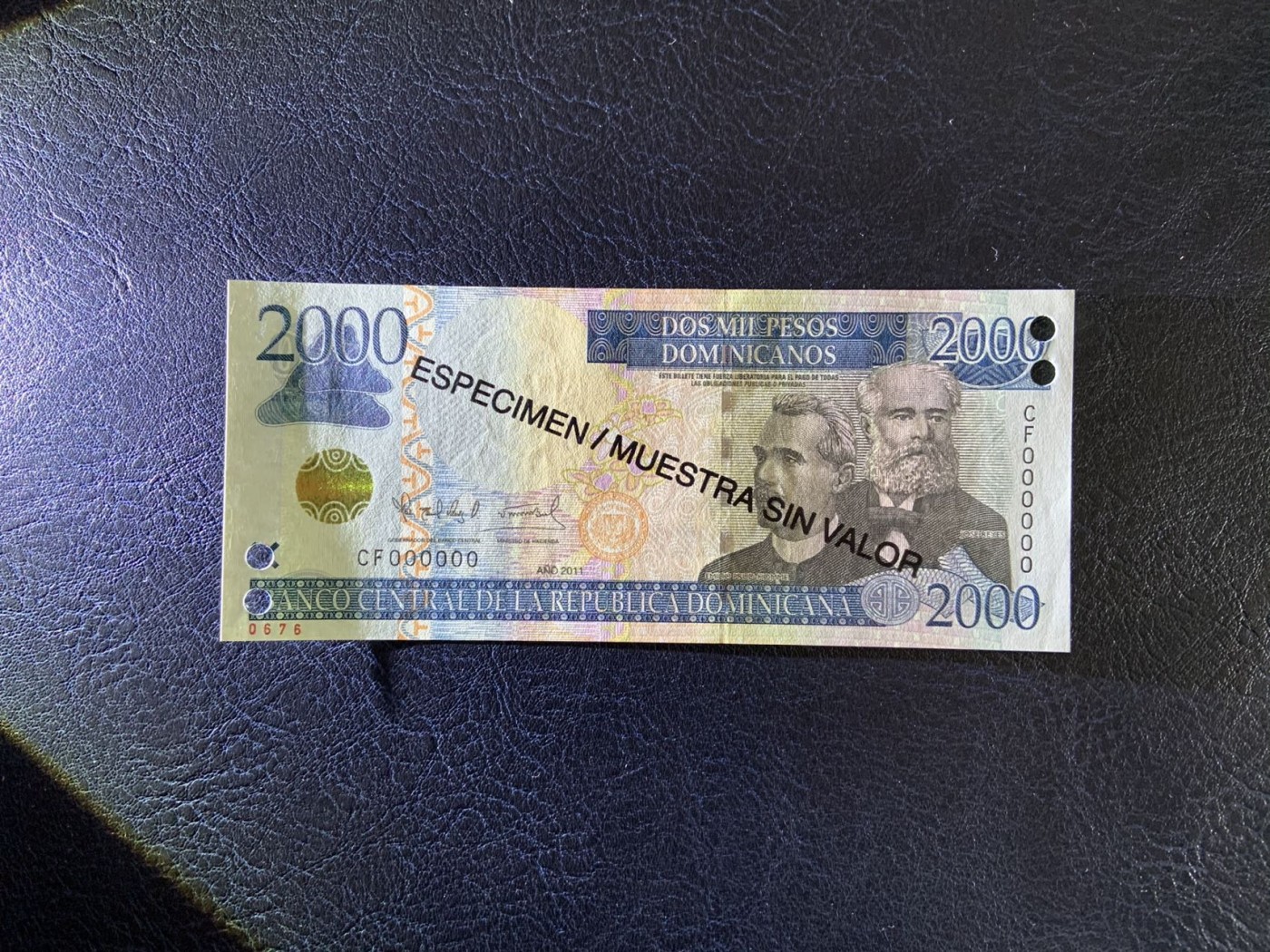 收藏联盟Quantum Auction 第304期拍卖  多米尼加2011年2000比索样票 品相UNC 边角微瑕 细节如图