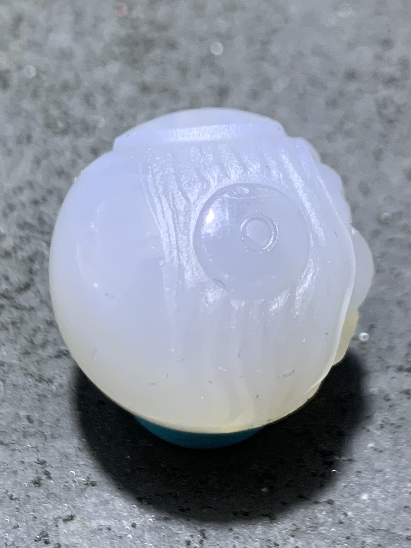 精美高玉化亚光海洋玉髓手工俏色巧雕人鱼公主2.0随形圆珠一个