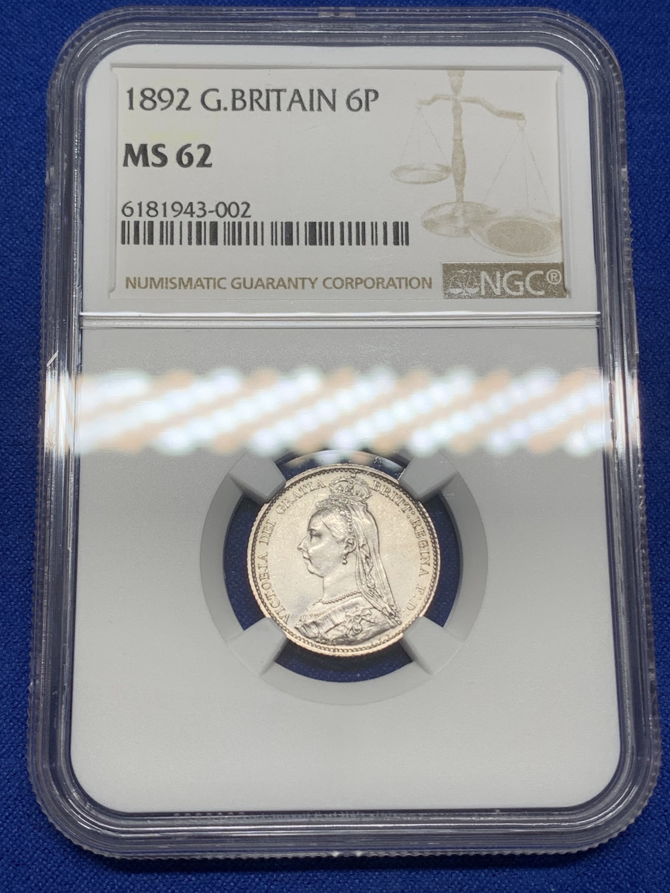 《竞宝斋》第216场-周日，周一 2场 (全场包邮) NGC-MS62 英国1892年维多利亚高冠6便士-数字面值版