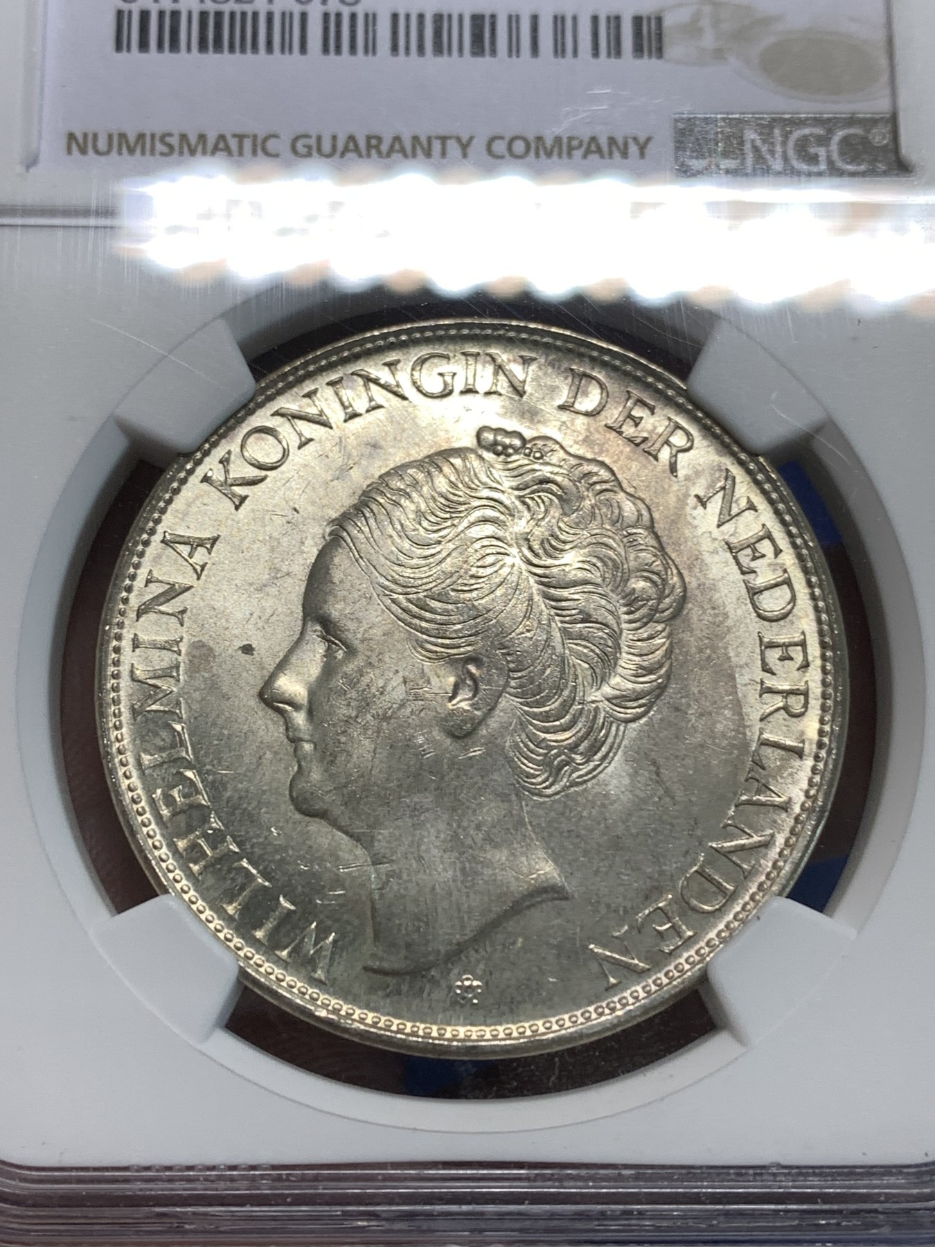 《竞宝斋》第216场-周日，周一 2场 (全场包邮) NGC MS63 荷属库拉索1944D女王威廉明娜2.5盾银币