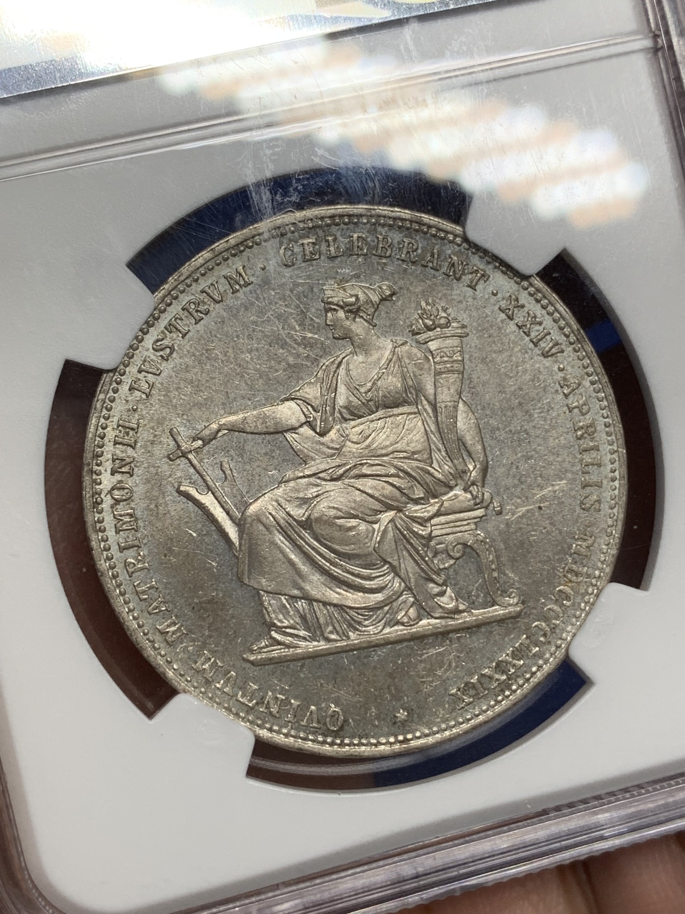 《竞宝斋》第216场-周日，周一 2场 (全场包邮) NGC-MS63 奥地利1879年茜茜公主结婚纪念 2福林=1泰勒 双面淡彩包浆 PL底板 感觉低评了