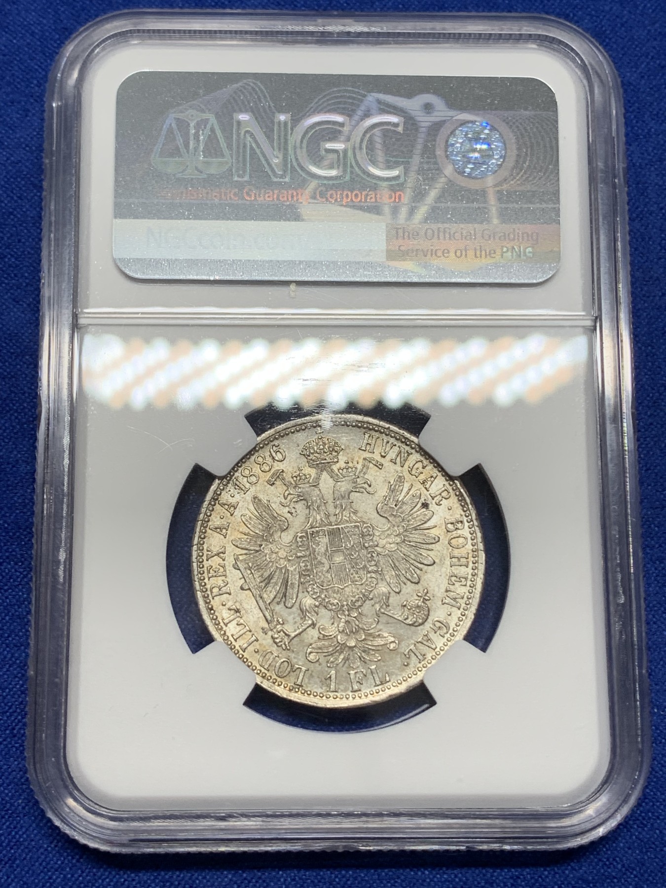 《竞宝斋》第216场-周日，周一 2场 (全场包邮) NGC-MS63 1886年奥匈帝国1弗罗林银币，弗朗兹约瑟夫皇帝像+双头鹰。底板丝滑，银光流畅。