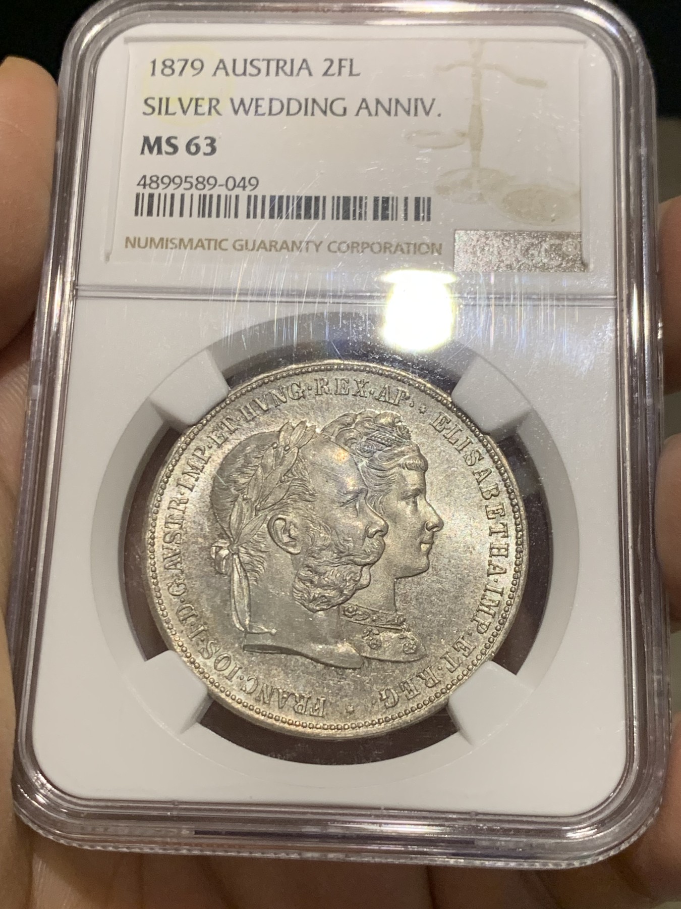 《竞宝斋》第216场-周日，周一 2场 (全场包邮) NGC-MS63 奥地利1879年茜茜公主结婚纪念 2福林=1泰勒 双面淡彩包浆 PL底板 感觉低评了