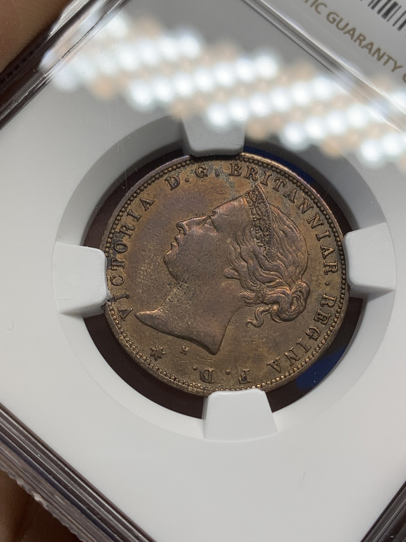 《竞宝斋》第216场-周日，周一 2场 (全场包邮) NGC AUD 1877年泽西1/24先令铜币