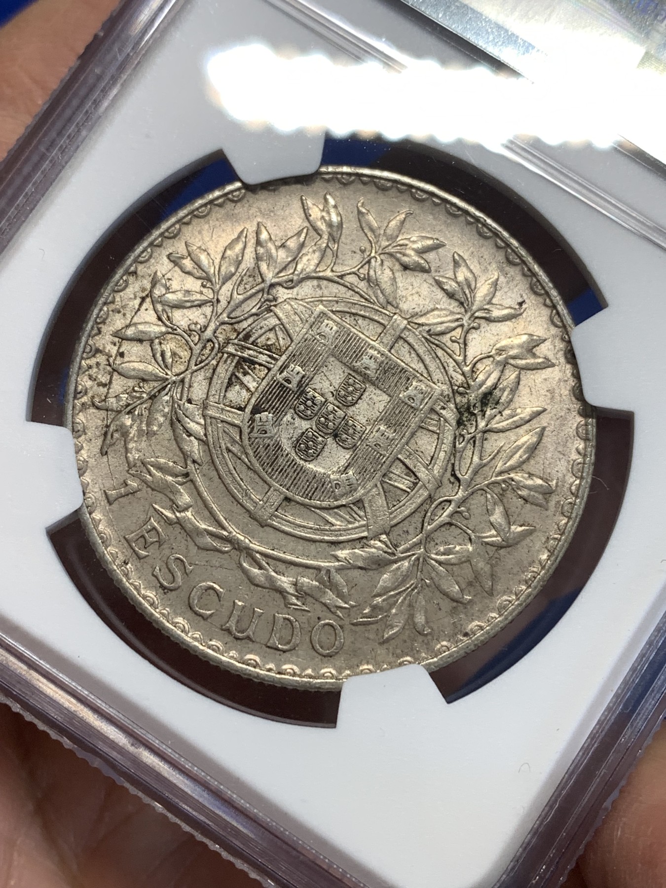 《竞宝斋》第216场-周日，周一 2场 (全场包邮) NGC-MS62 葡萄牙1916年女神头像1埃斯库多大银币