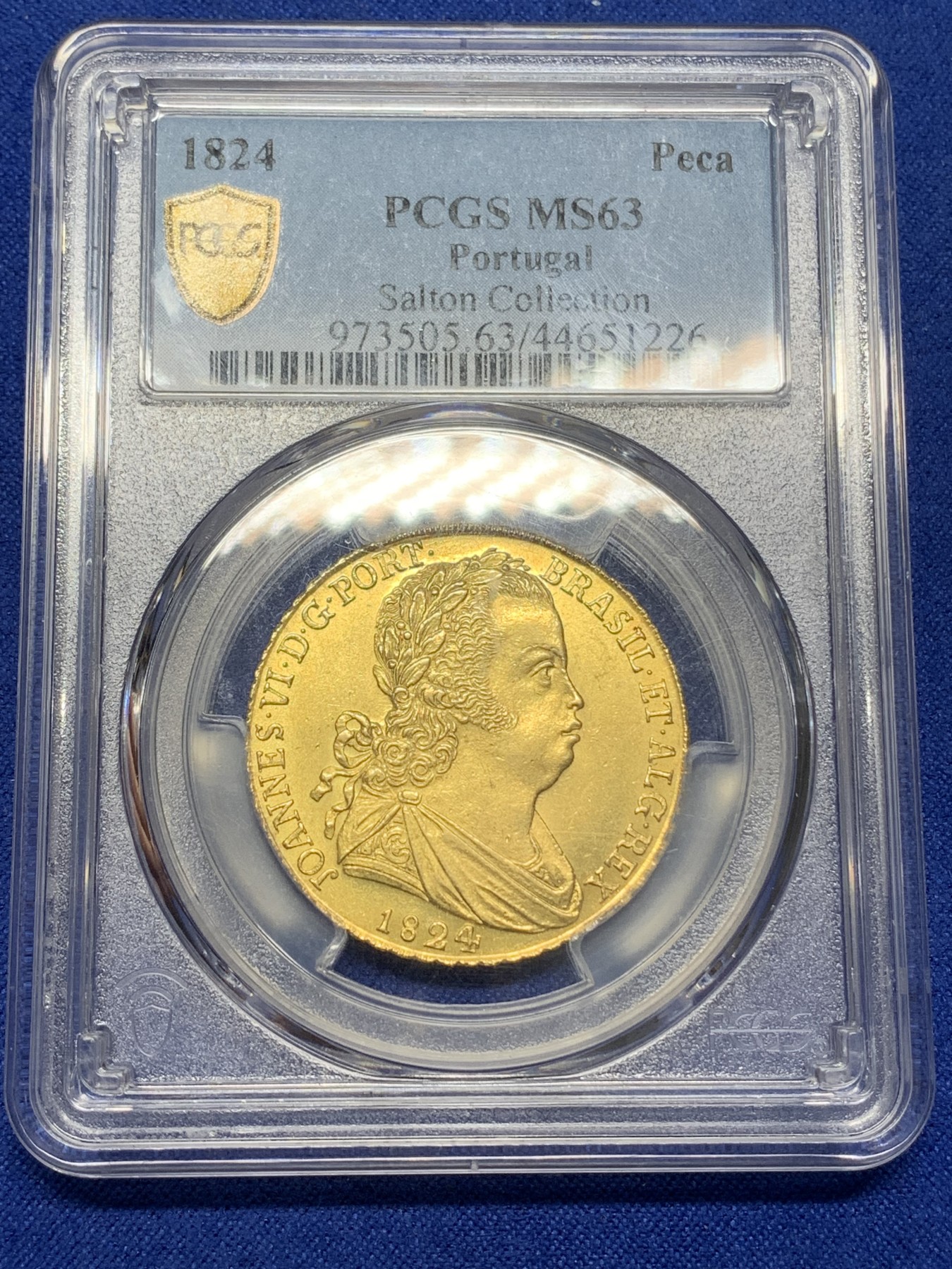 《竞宝斋》第216场-周日，周一 2场 (全场包邮) PCGS MS63 葡萄牙1824年若昂六世PECA金币 葡萄牙本土最大金币，与4埃斯库多制型相同，BU品，金光闪闪