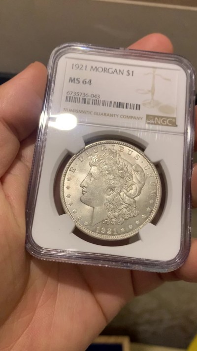 《竞宝斋》第216场-周日，周一 2场 (全场包邮) NGC MS64 美国1921年摩根1美元银币 光度不错