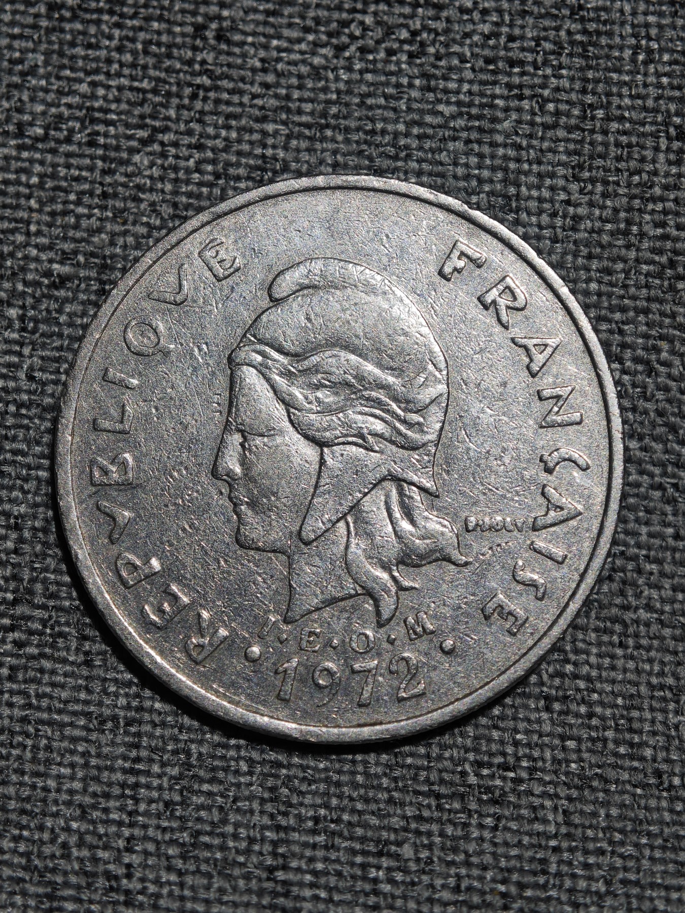 外国硬币收藏店第2期 法属喀里多尼亚1972年女神牛头20法郎