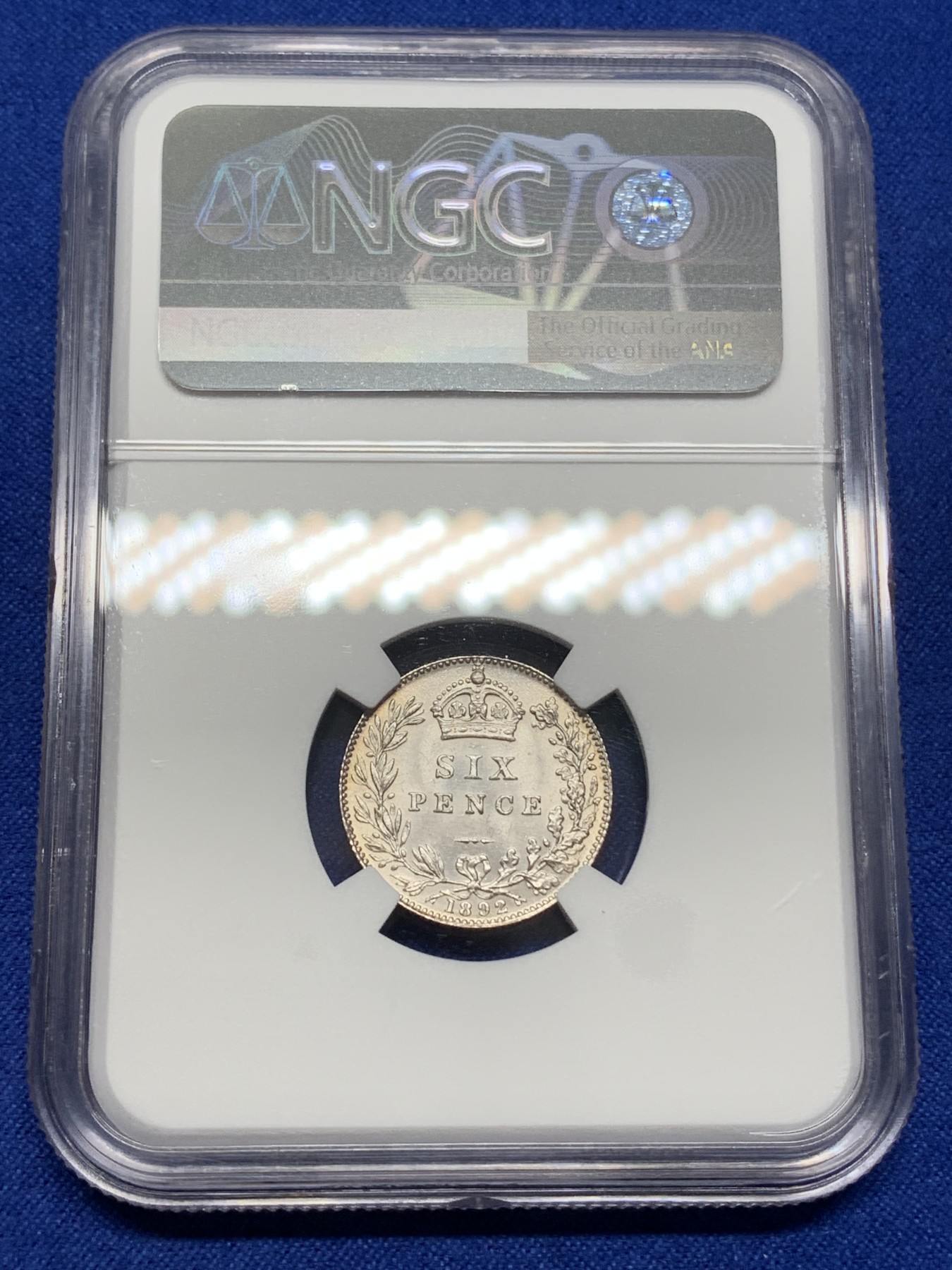 《竞宝斋》第216场-周日，周一 2场 (全场包邮) NGC-MS62 英国1892年维多利亚高冠6便士-数字面值版