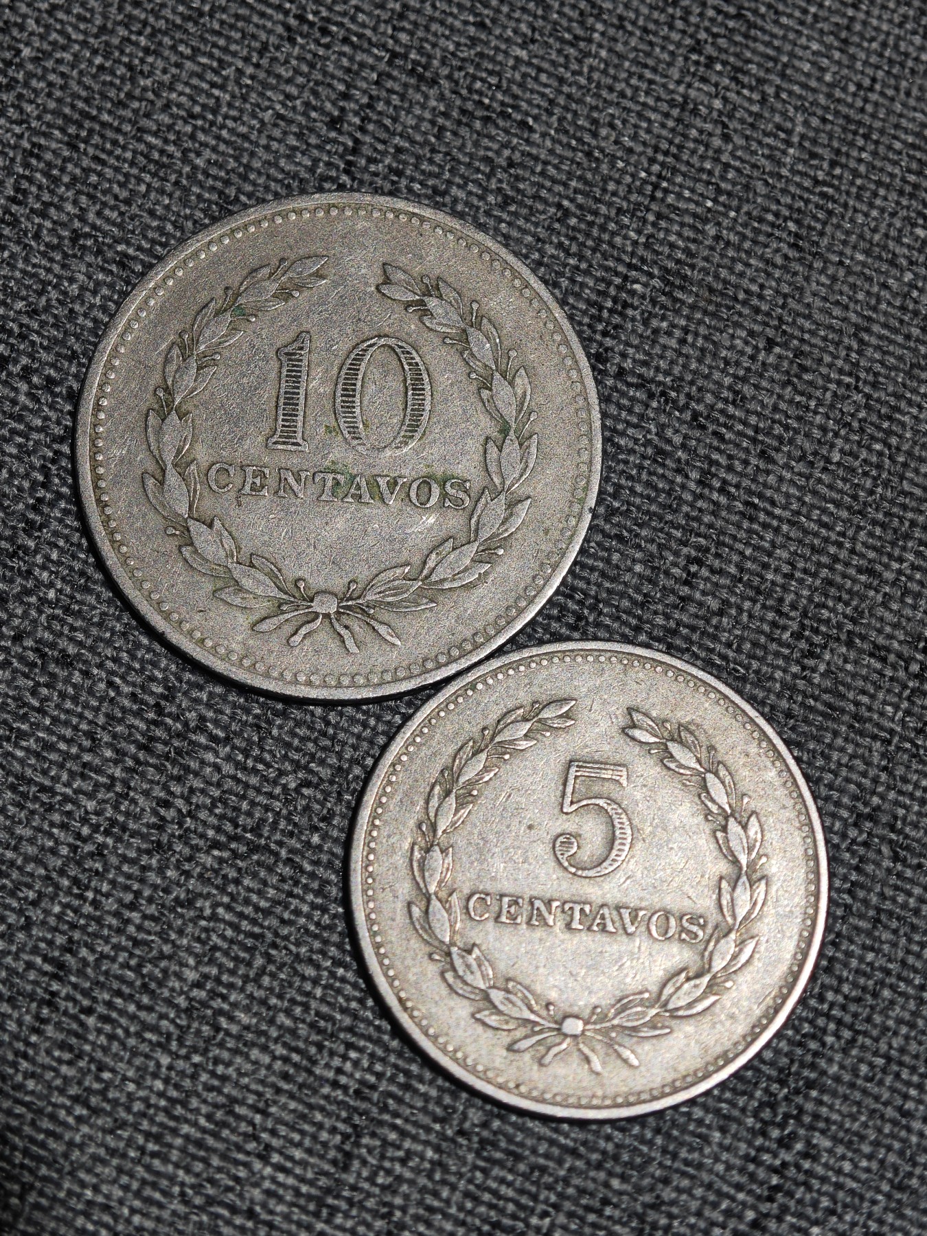 外国硬币收藏店第2期 萨尔瓦多1975年10分、5分钢制币2枚