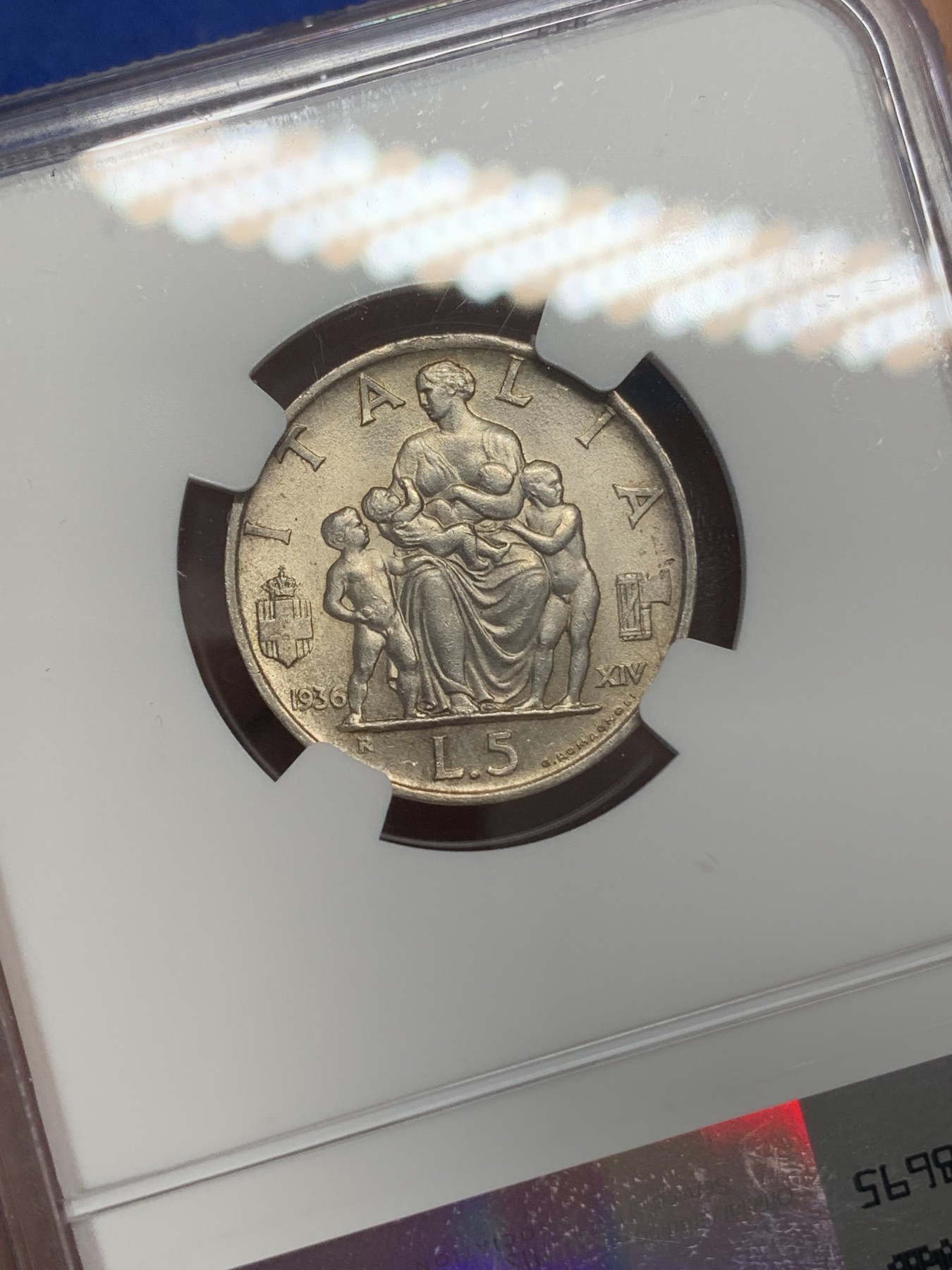 《竞宝斋》第216场-周日，周一 2场 (全场包邮) NGC-MS62 意大利 1936年 5里拉银币 红色淡五彩包浆 币面丝滑，略有低评