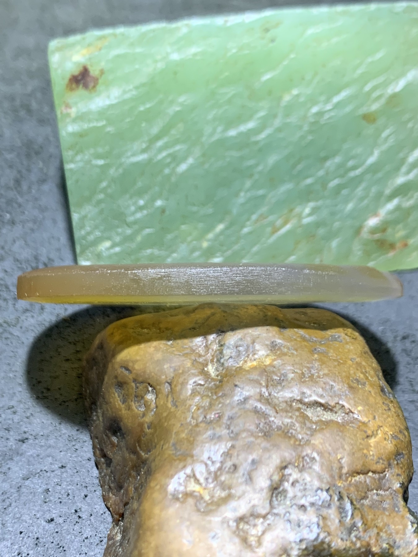 精美天然亚光高玉化巴西玛瑙手工俏色巧雕宝宝佛吊坠一个，