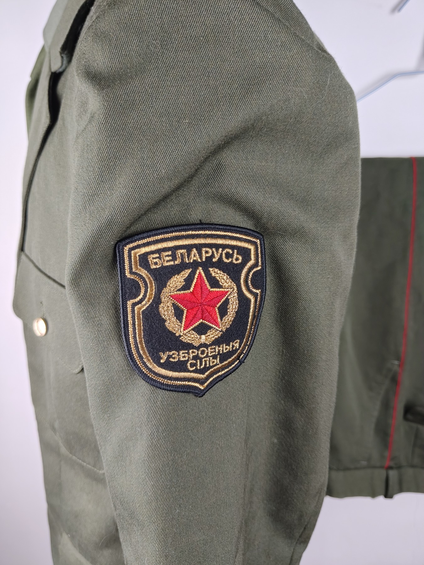 全场0元起拍 第110期 咸鱼国勋章拍卖专场 11月19日（周三）下午6：00开始 白俄罗斯现役陆军中尉191炮兵营一套 50-4 头围57