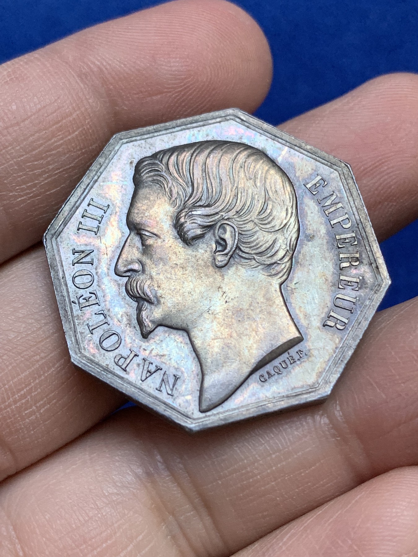 《竞宝斋》八角与章专场 第217场-周日，周一 2场 (全场包邮) 法国八角银质代币，波尔多商会，20.52g，33.4mm，手指边铭