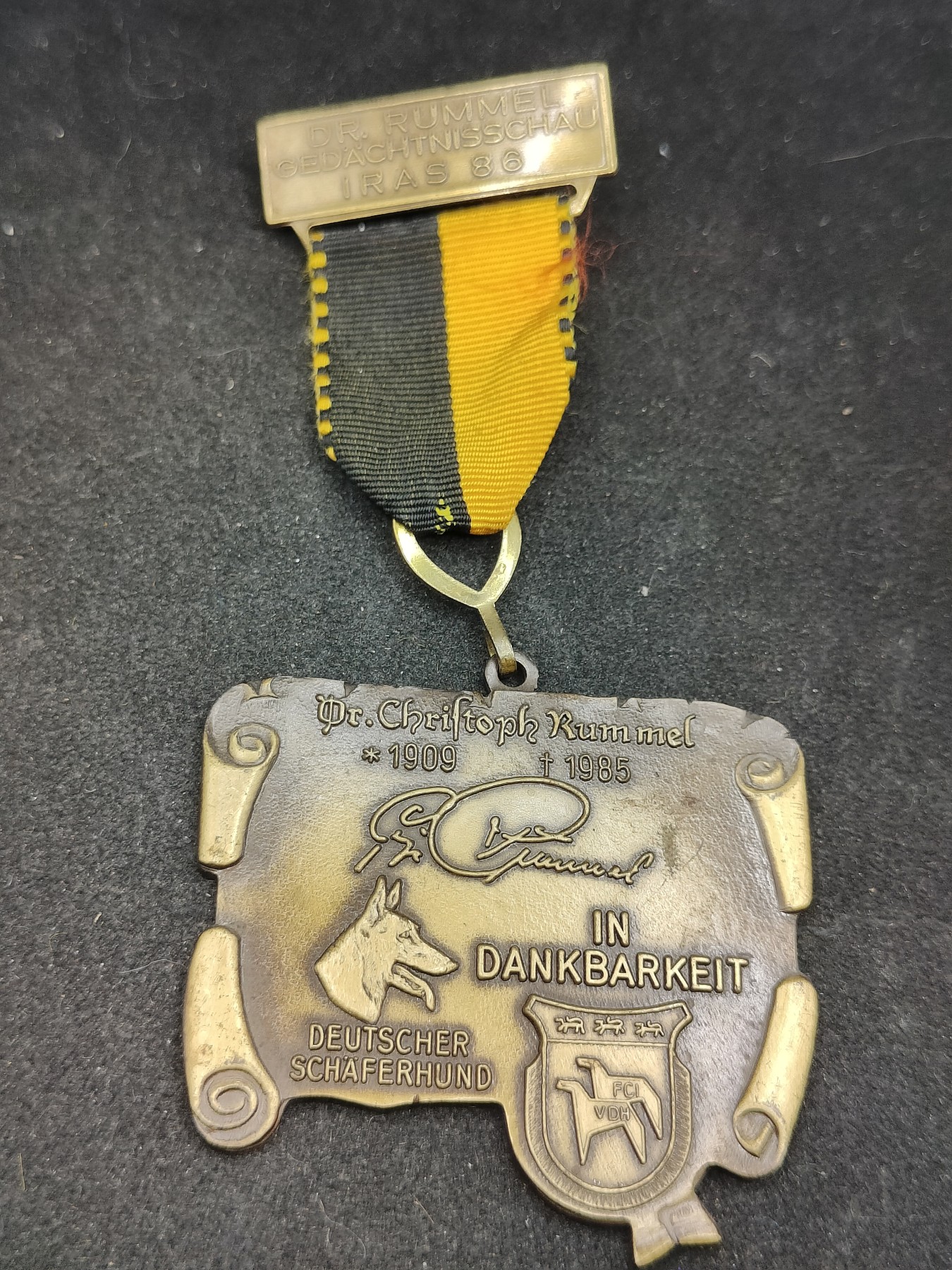 全场0元起拍 第110期 咸鱼国勋章拍卖专场 11月19日（周三）下午6：00开始 西德纪念章