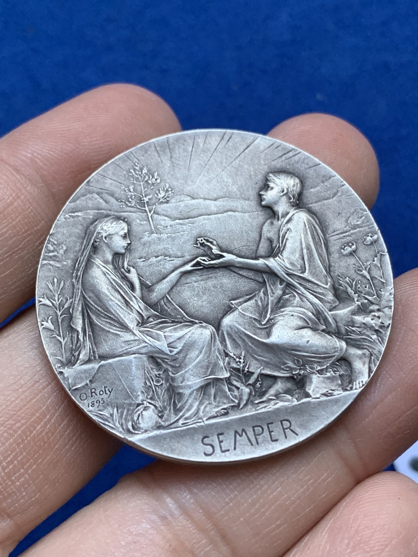 《竞宝斋》八角与章专场 第217场-周日，周一 2场 (全场包邮) 法国1903年名家罗蒂结婚纪念银章，永恒的爱，31.86g，41.5mm，丰饶角边铭