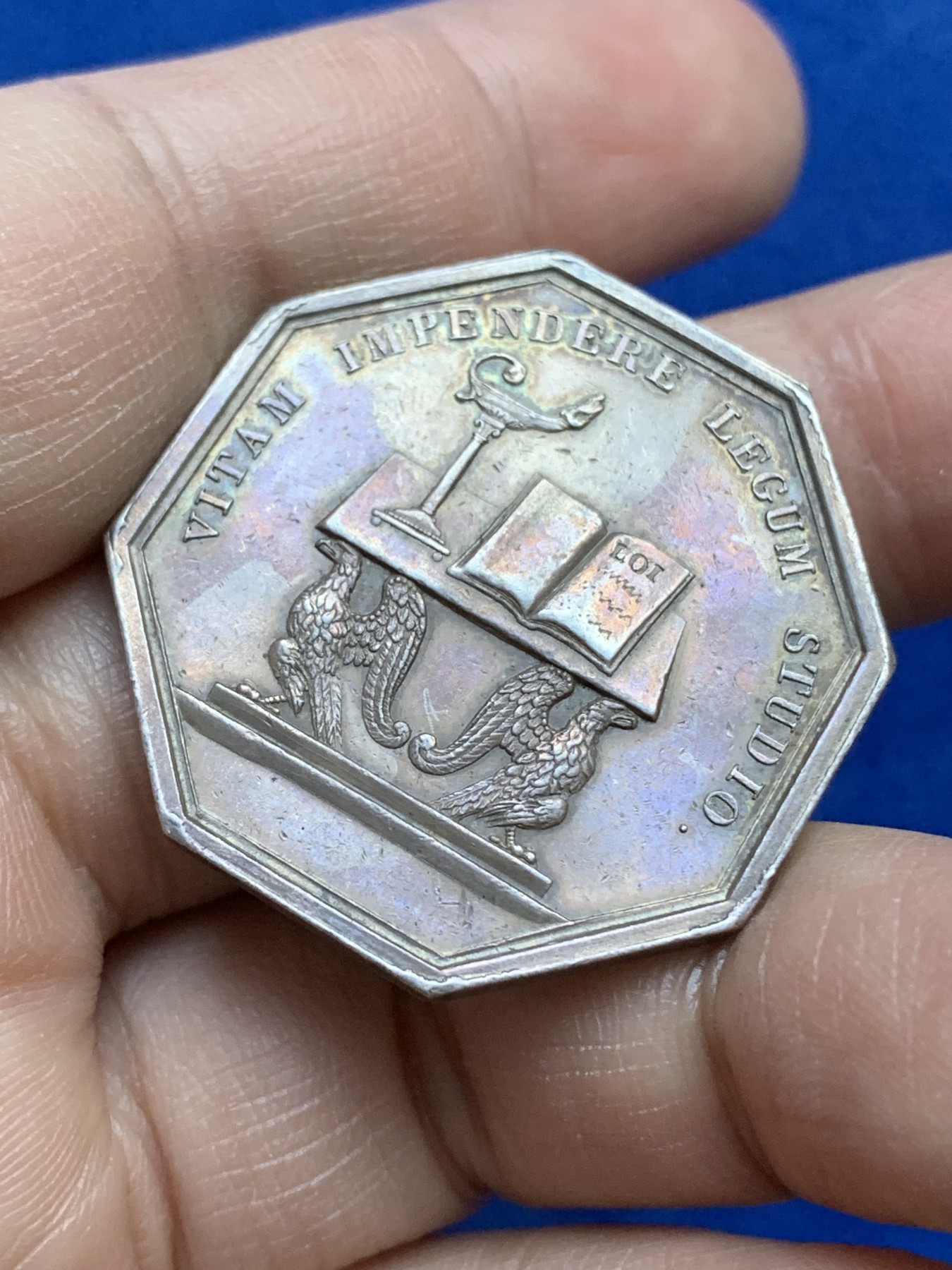 《竞宝斋》八角与章专场 第217场-周日，周一 2场 (全场包邮) 法国八角银质代币，上诉法院和法律辩护，17.98g，33.6mm，早期无边铭