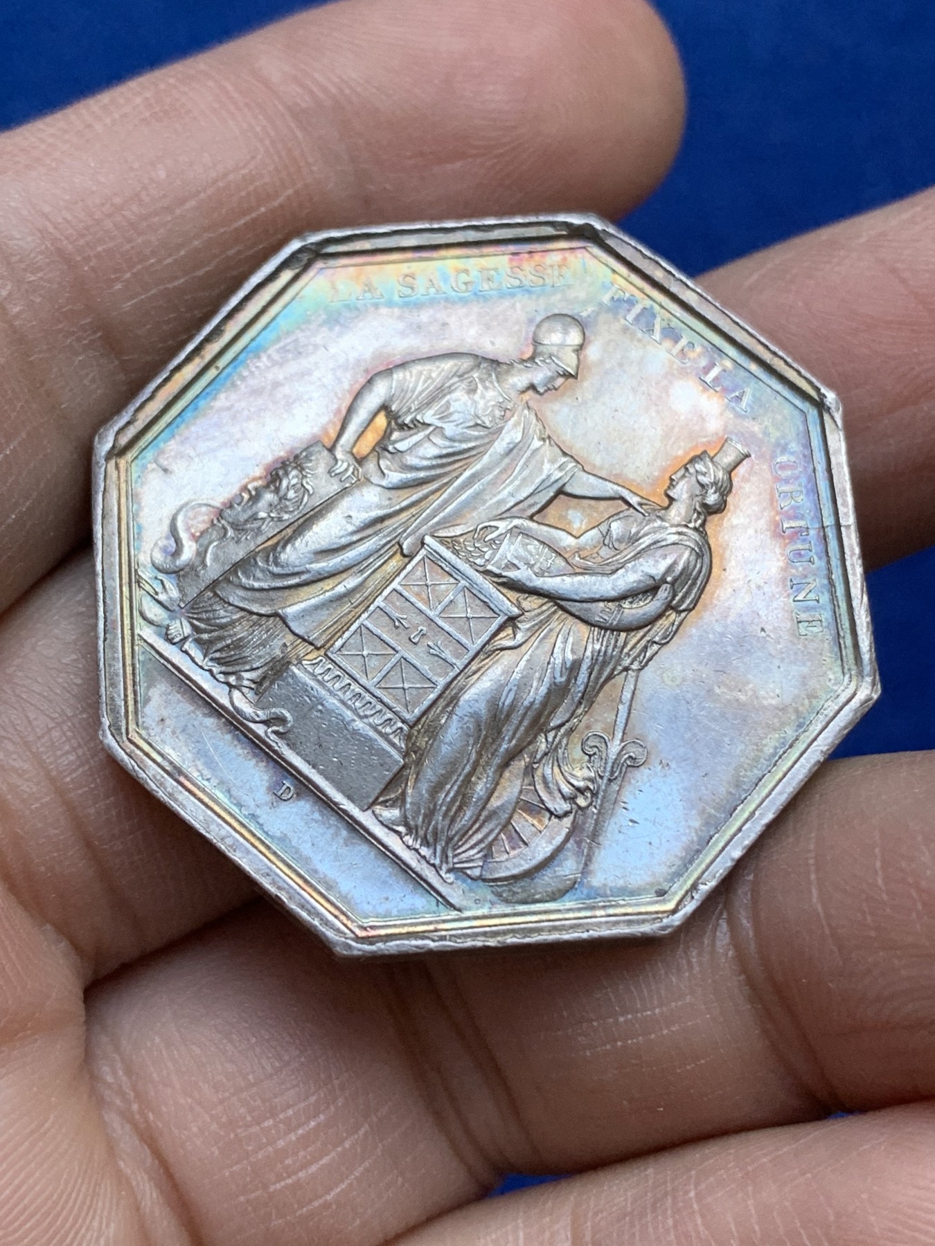 《竞宝斋》八角与章专场 第217场-周日，周一 2场 (全场包邮) 法国八角银质代币，法兰西银行，24.59g，36.3mm，手指边铭