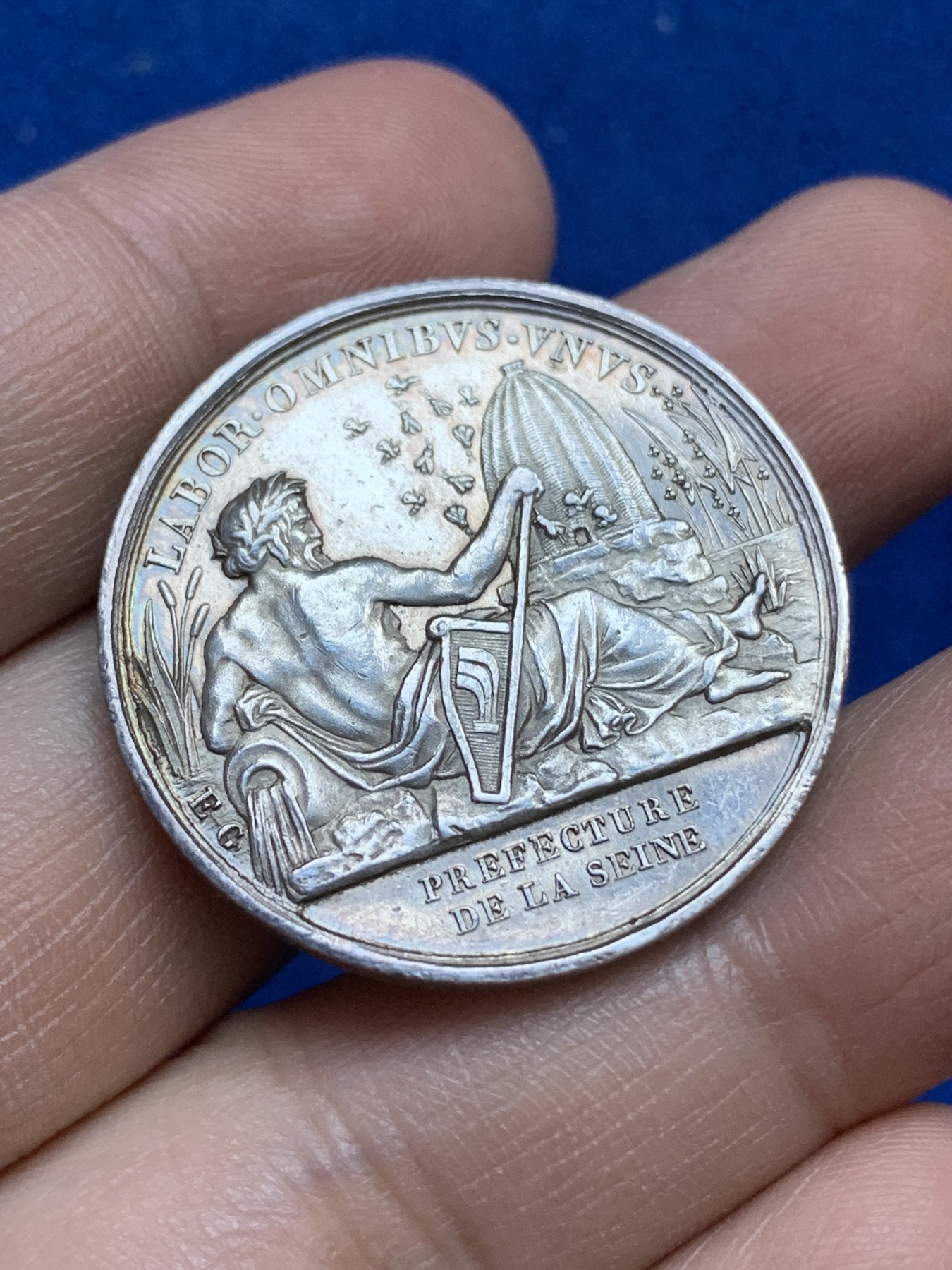 《竞宝斋》八角与章专场 第217场-周日，周一 2场 (全场包邮) 法国塞纳河省银质代币，塞纳河河神，13.55g，32.5mm，油灯边铭