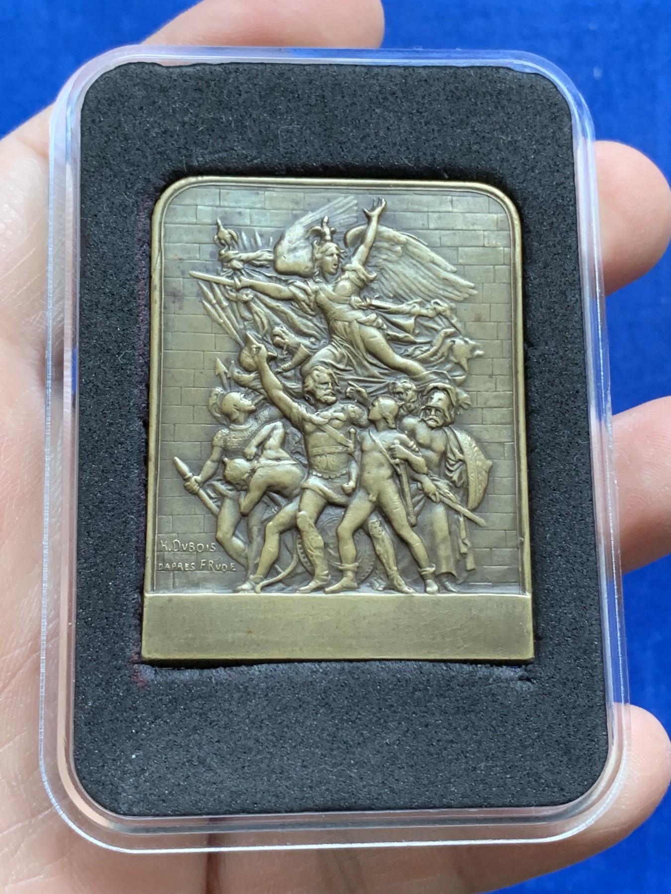 《竞宝斋》八角与章专场 第217场-周日，周一 2场 (全场包邮) 法国法国军事装备公司联盟铜章，51.2*39.7mm，47.32g，铜标