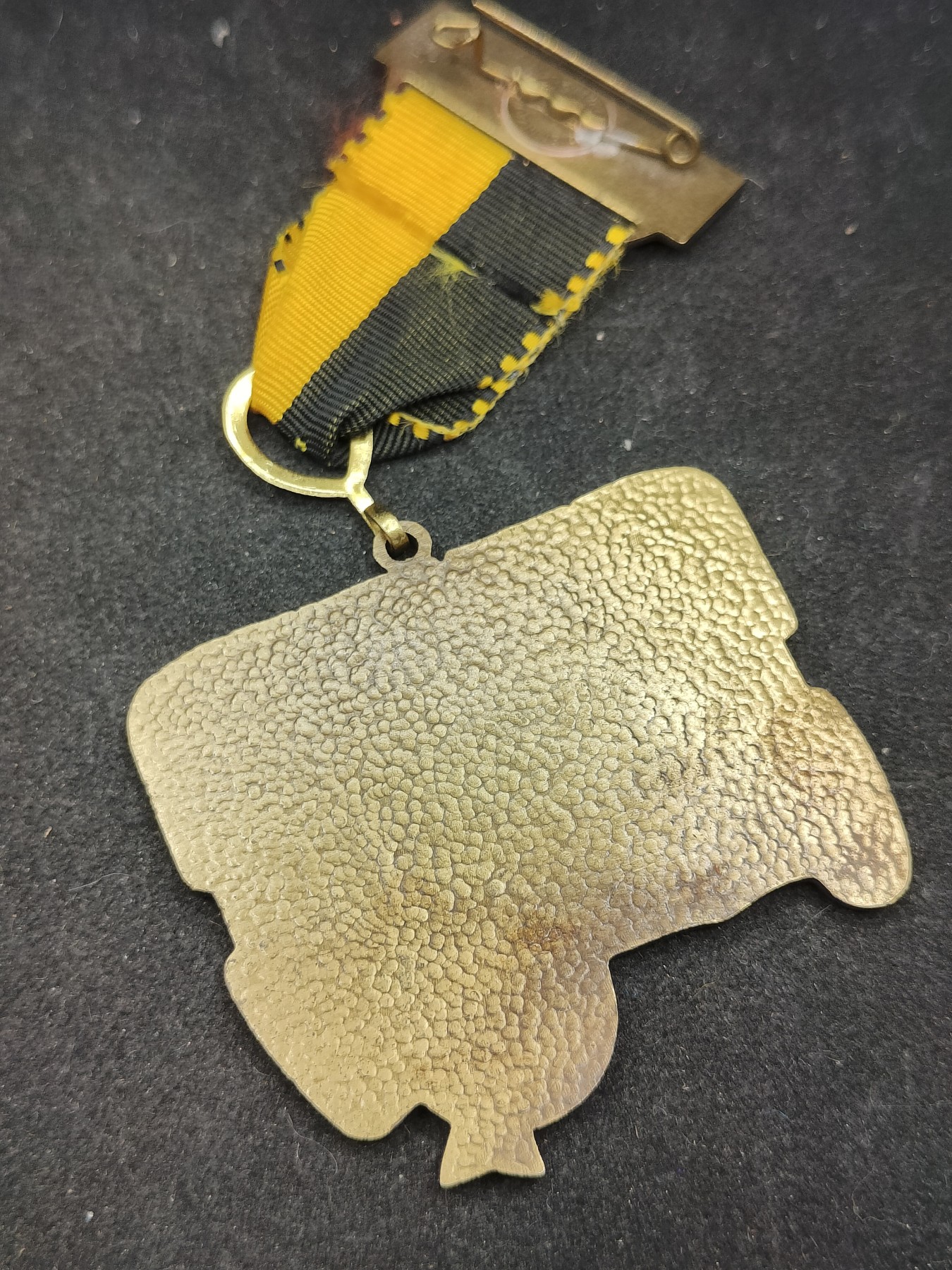 全场0元起拍 第110期 咸鱼国勋章拍卖专场 11月19日（周三）下午6：00开始 西德纪念章