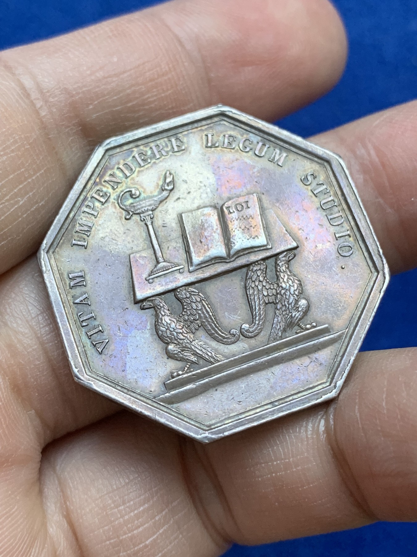 《竞宝斋》八角与章专场 第217场-周日，周一 2场 (全场包邮) 法国八角银质代币，上诉法院和法律辩护，17.98g，33.6mm，早期无边铭