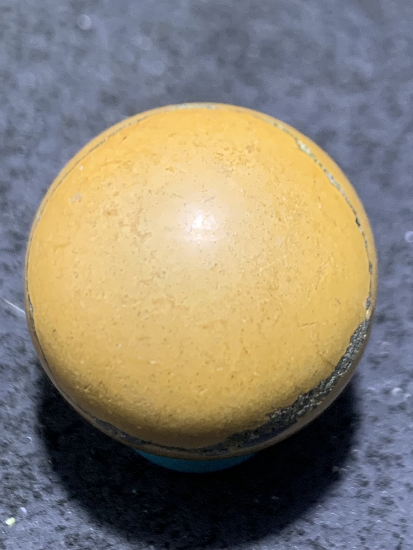 十堰原矿三无土豪金松石圆珠一颗，