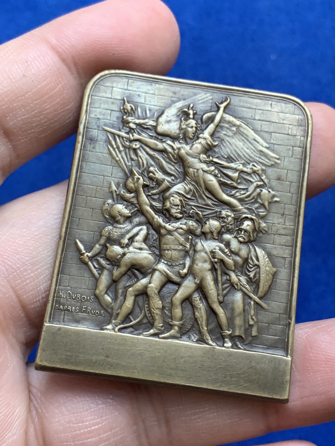 《竞宝斋》八角与章专场 第217场-周日，周一 2场 (全场包邮) 法国法国军事装备公司联盟铜章，51.2*39.7mm，47.32g，铜标