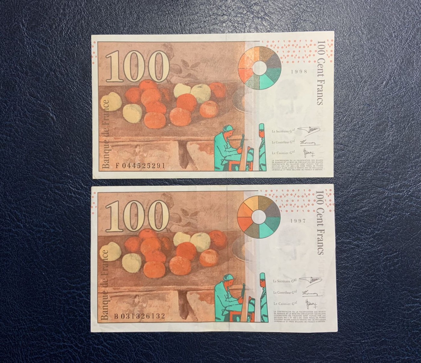 收藏联盟Quantum Auction 第305期拍卖  法国1998年和1997年100法郎 品相分别为UNC- 和 XF-