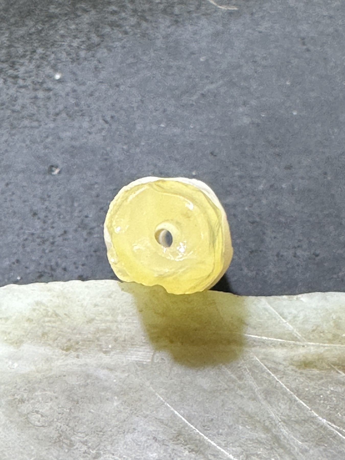 精美马达加斯加精品高玉化海洋玉髓风化纹大桶珠一颗！