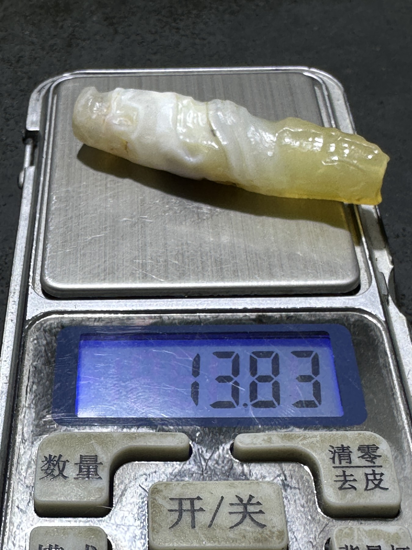 精美马达加斯加精品高玉化海洋玉髓风化纹大桶珠一颗！