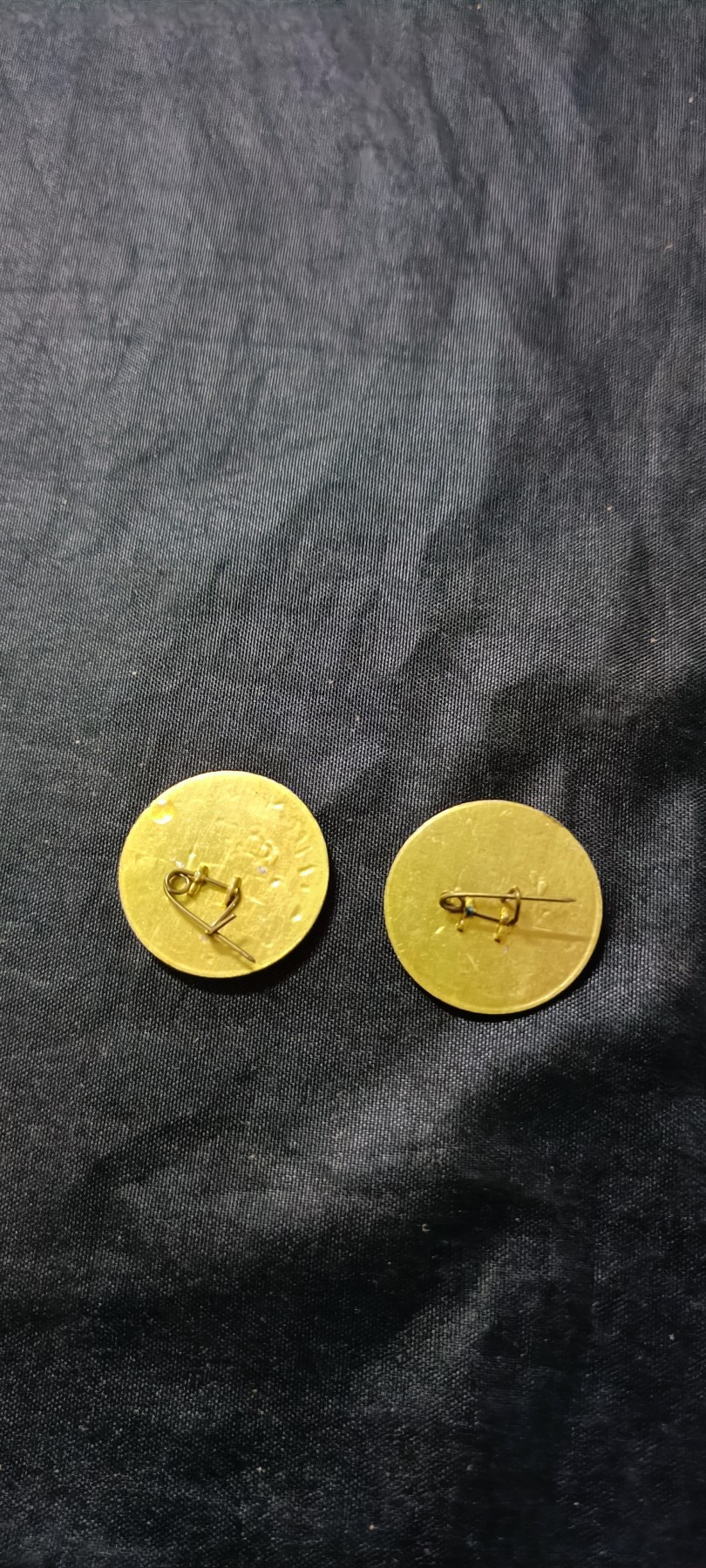 杂项拍卖，全部0起，可以寄存！ 香港回归纪念章