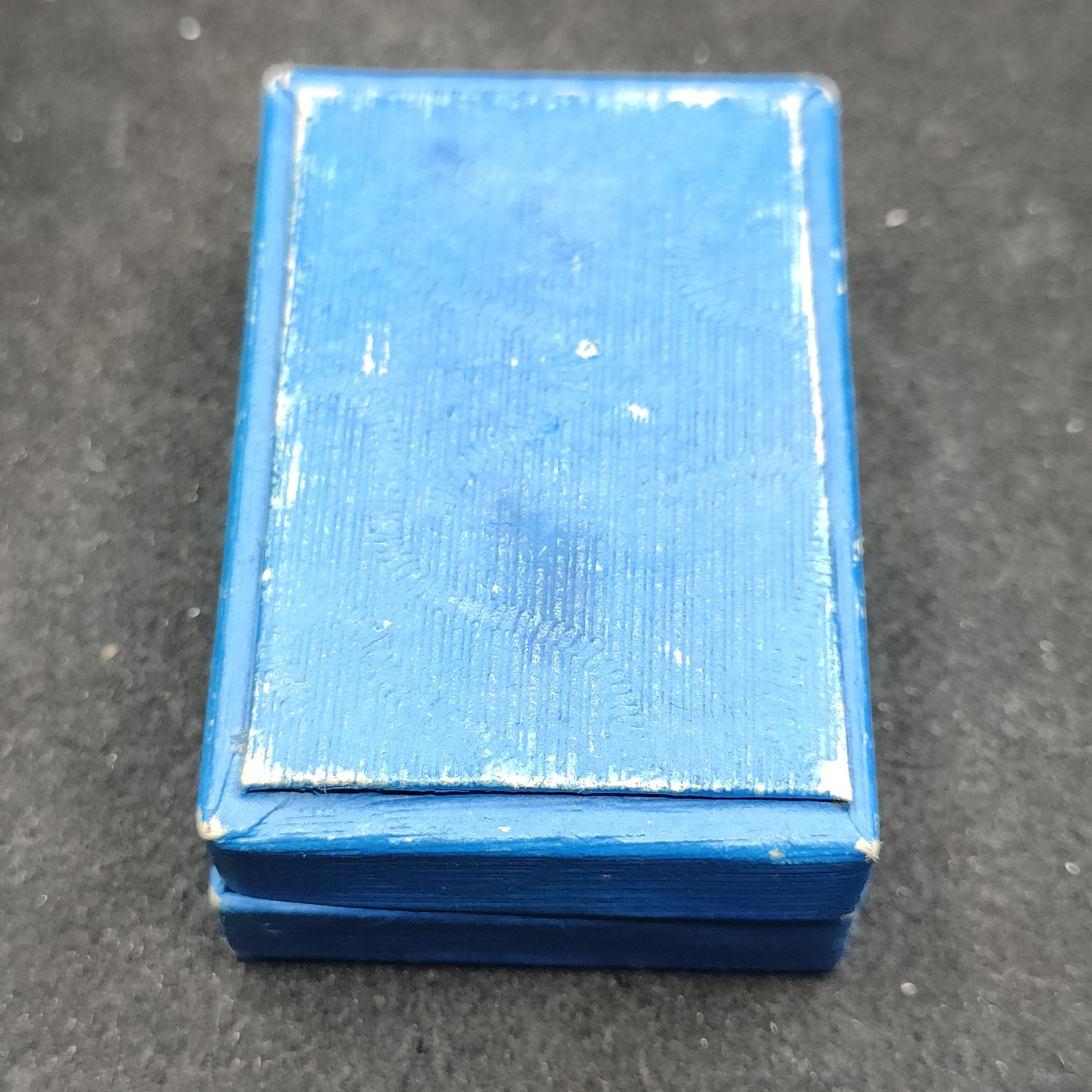 全场0元起拍 第111期 咸鱼国勋章拍卖专场 11月26日（周日）下午6：00开始 	苏联 总参 伏罗希洛夫 总参谋部军事学院毕业证章 镀金