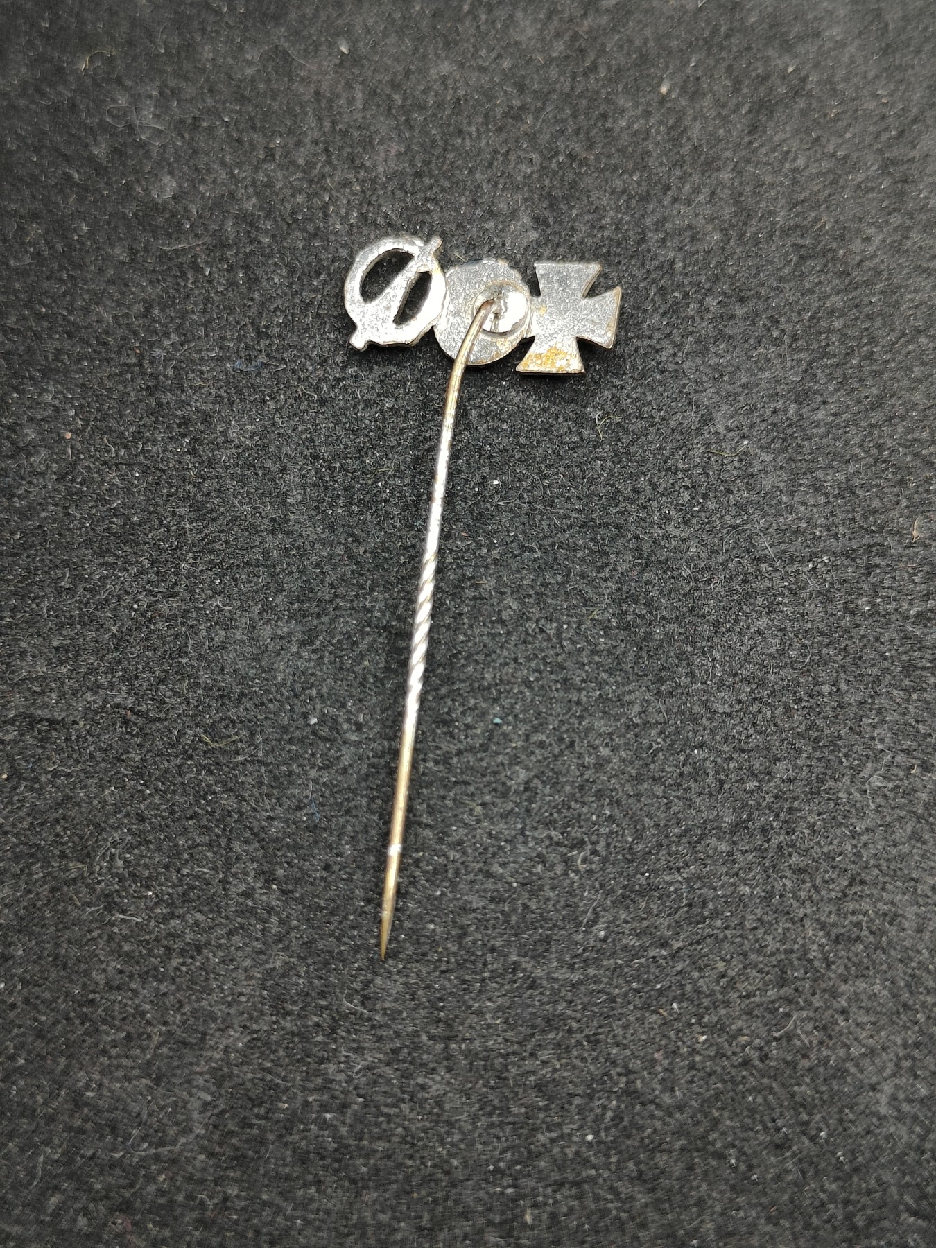 全场0元起拍 第111期 咸鱼国勋章拍卖专场 11月26日（周日）下午6：00开始 西德 57版 三联迷你章 铁十字 黑战伤 步兵突击