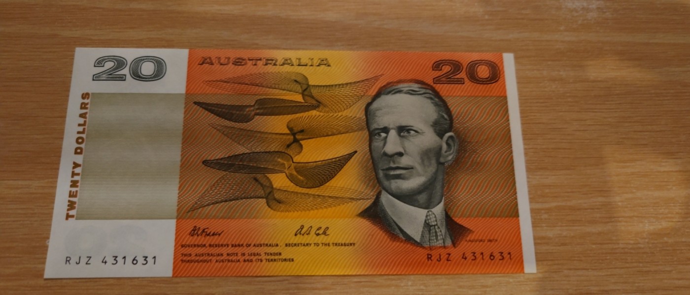 【世界钱币】精选微拍第85期暨2023年第三十二期 部分卖剩杂货大卖场(欧美洋洲篇) 1991年澳大利亚20元 全新绝品M尾号631(选了五六张去评都是PMG66)