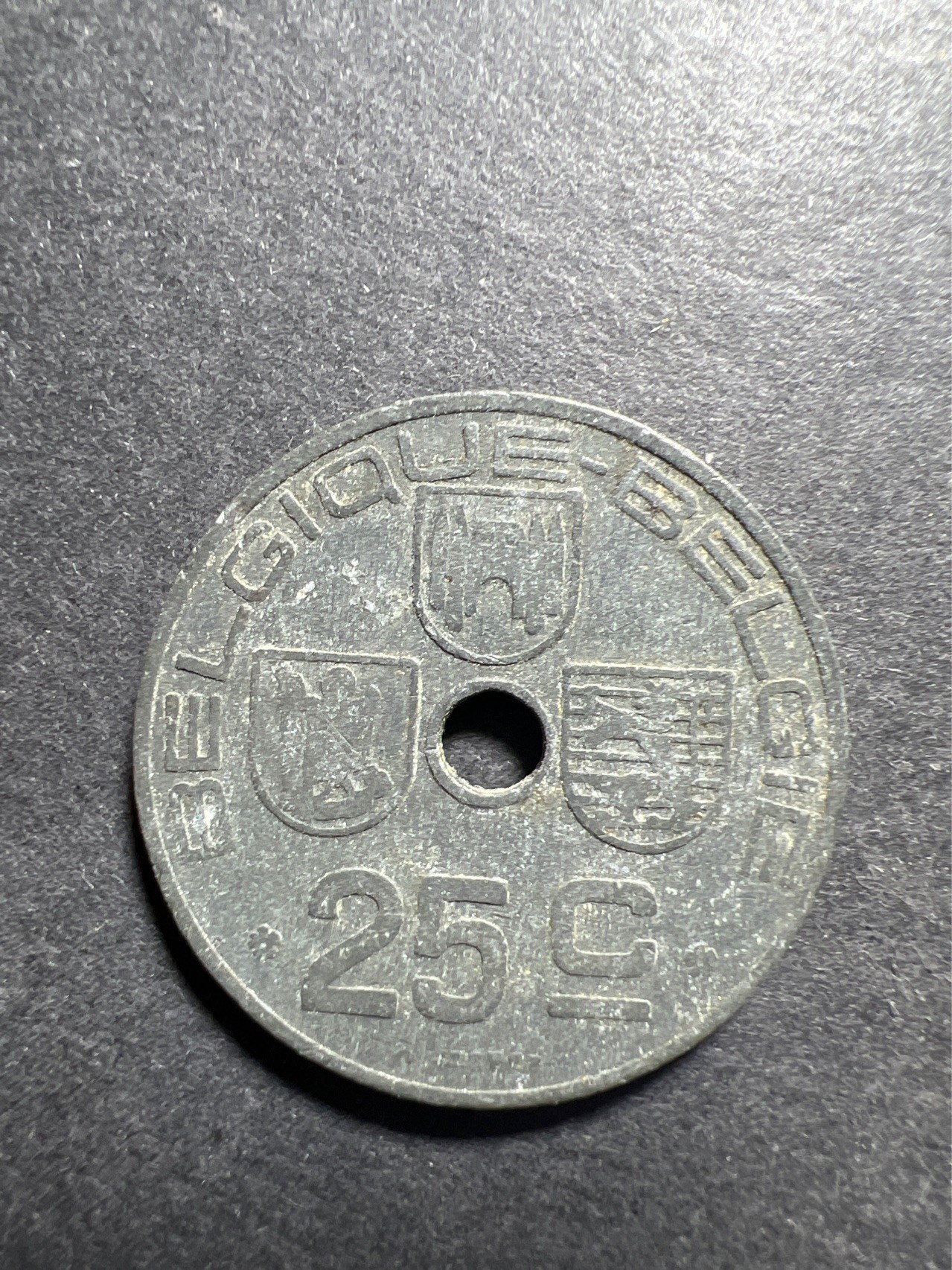 【8个洞收藏】第30场★ 0起1加★硬币专场 新规则实施  比利时25分硬币打洞 中孔外国钱币26mm