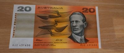【世界钱币】精选微拍第85期暨2023年第三十二期 部分卖剩杂货大卖场(欧美洋洲篇) - 1991年澳大利亚20元 全新绝品M尾号630(选了五六张去评都是PMG66)