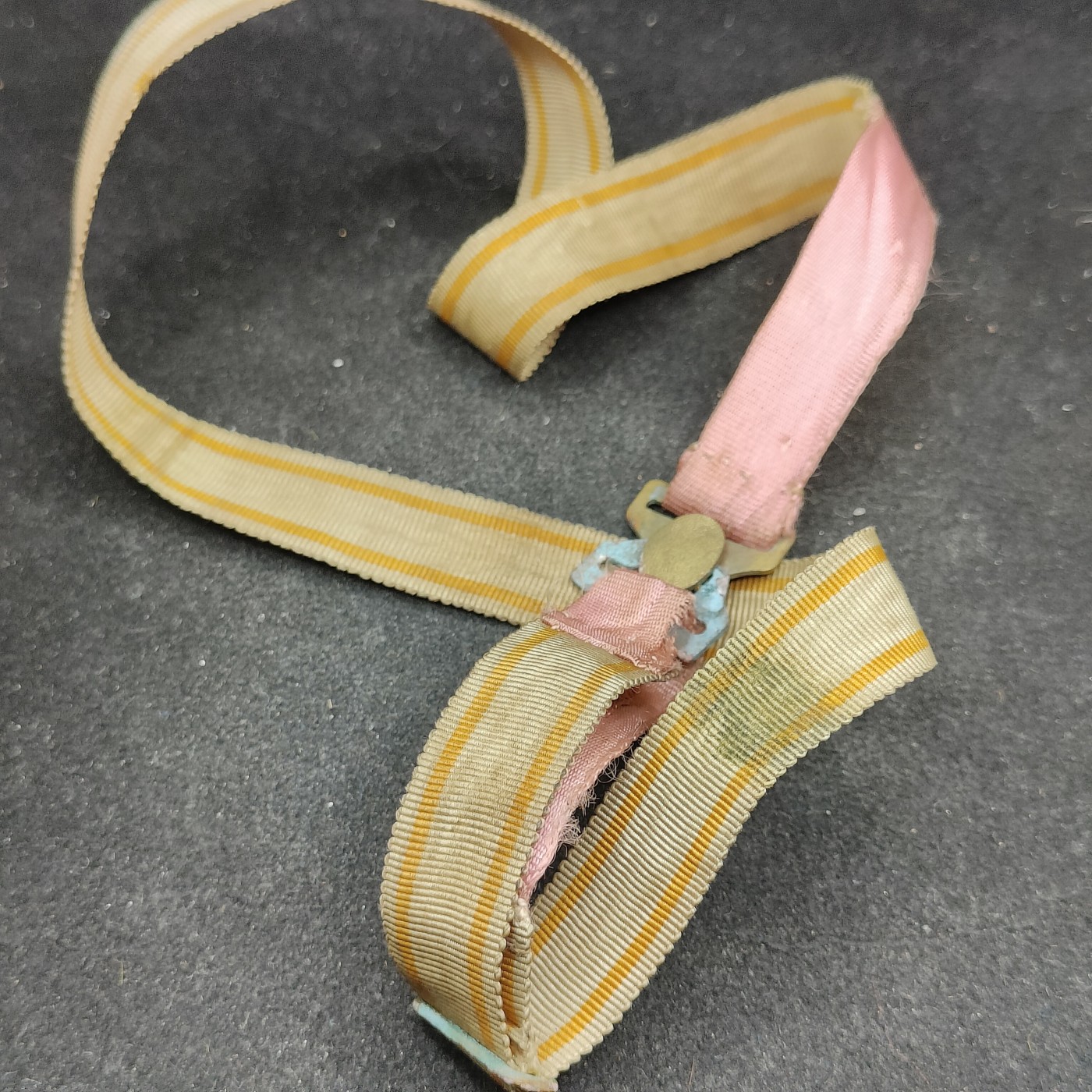 全场0元起拍 第111期 咸鱼国勋章拍卖专场 11月26日（周日）下午6：00开始 日本战时三等瑞宝细绶带