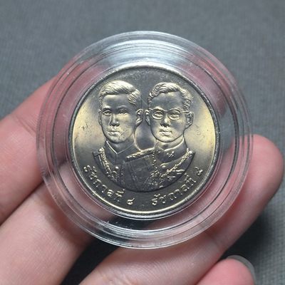 第一百零五期 十一月第六拍 - 11.6.1泰国二战胜利50周年纪念币，20泰铢纪念币，造币厂原盒