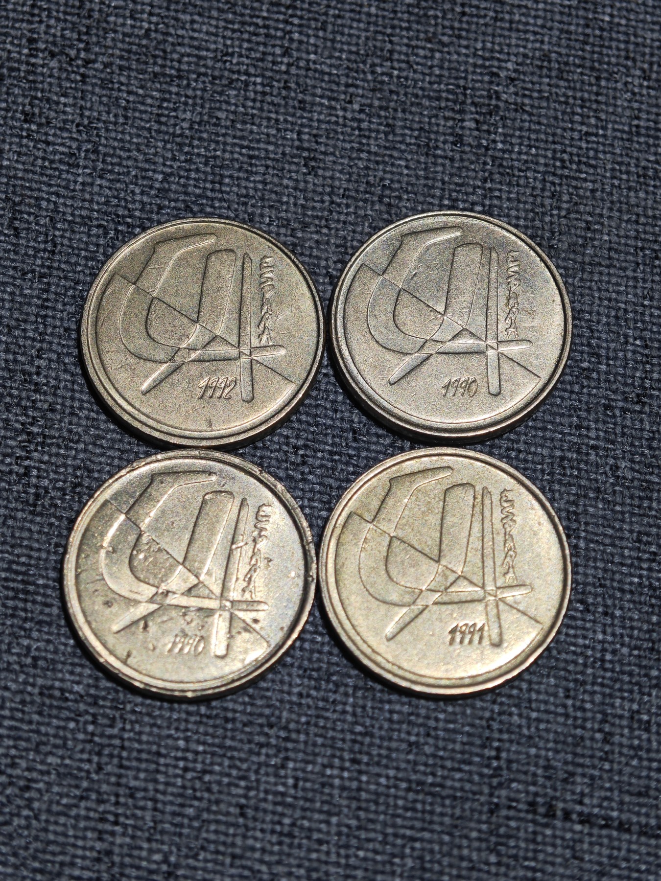 外国硬币收藏店第2期 西班牙5比塞塔铜币4枚