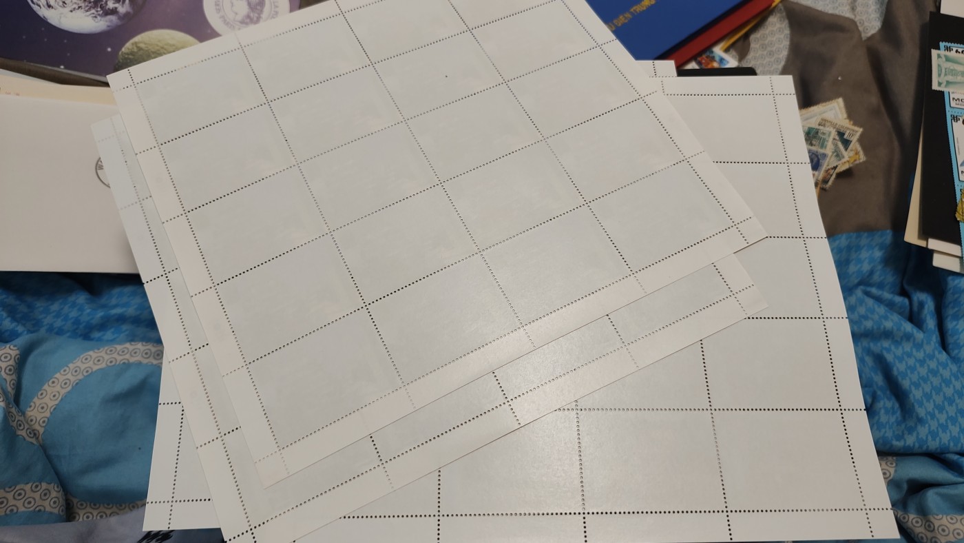 一月邮币社第九期拍卖国际邮票专场 联合国大版高值等新票4版