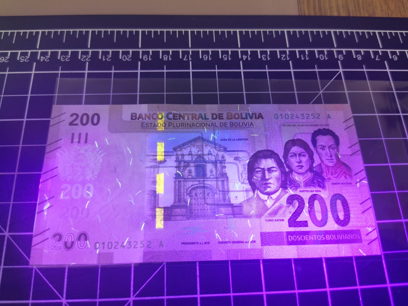 ｛北京钱博会专场｝Immortal auction豹子号及精品专场 玻利维亚200，A冠，unc