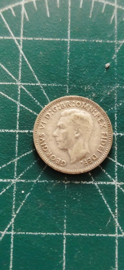 外国硬币初藏散币银币第10场 - 澳大利亚3便士银币1952年。