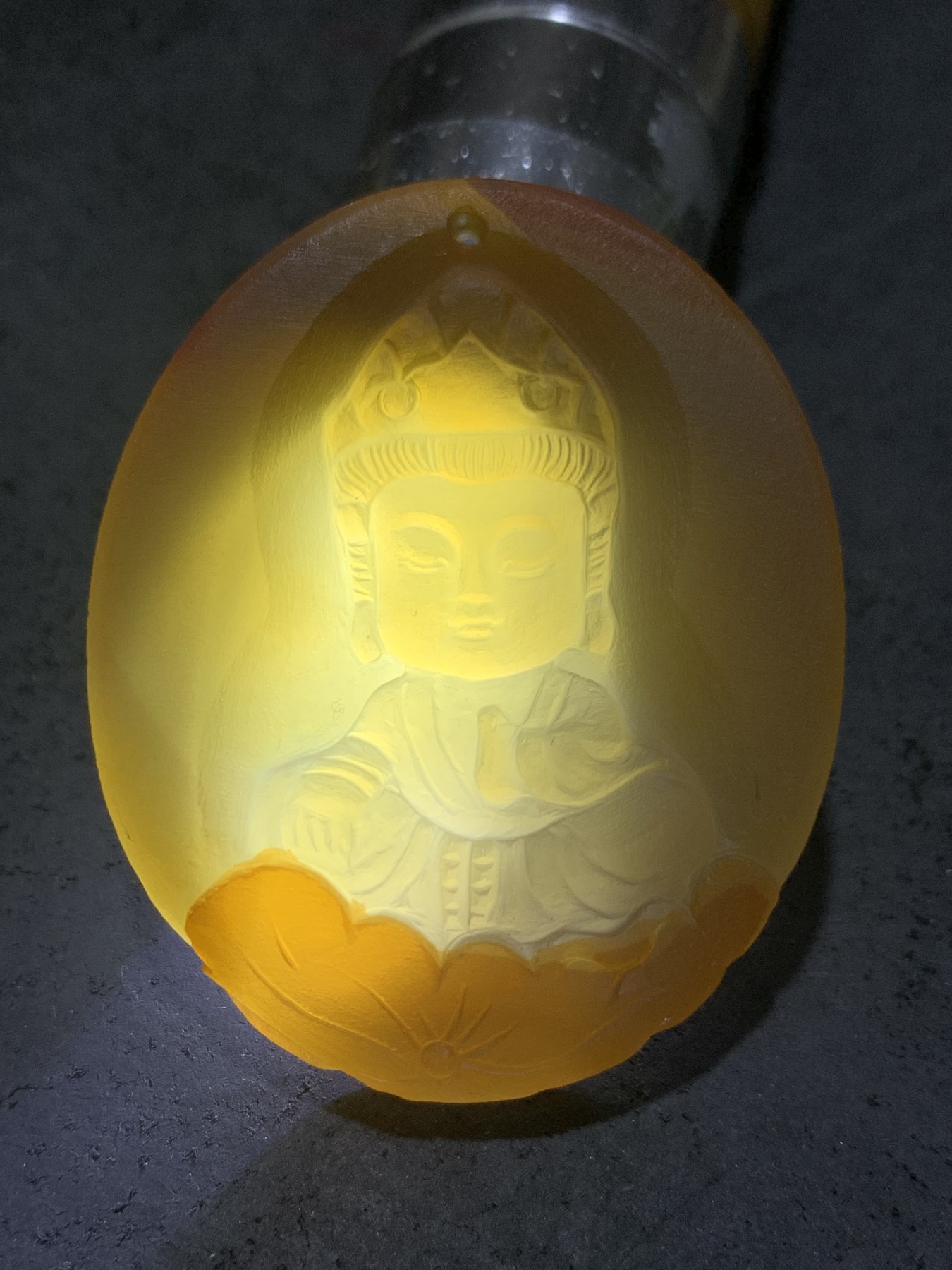 精美天然亚光高玉化糖料巴西玛瑙手工俏色巧雕宝宝观音吊坠一个