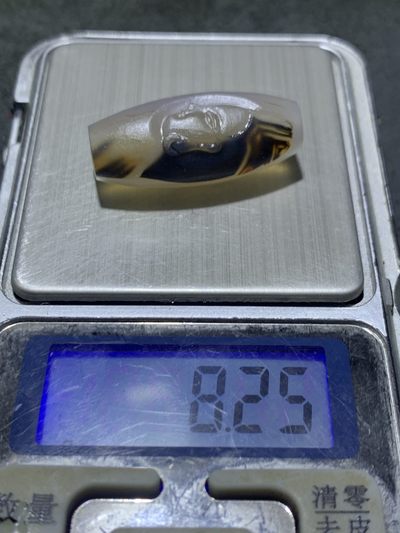 精美亚光高玉化巴西玛瑙手工俏色巧雕埃及法老桶珠一个 精美亚光高玉化巴西玛瑙手工俏色巧雕埃及法老桶珠一个