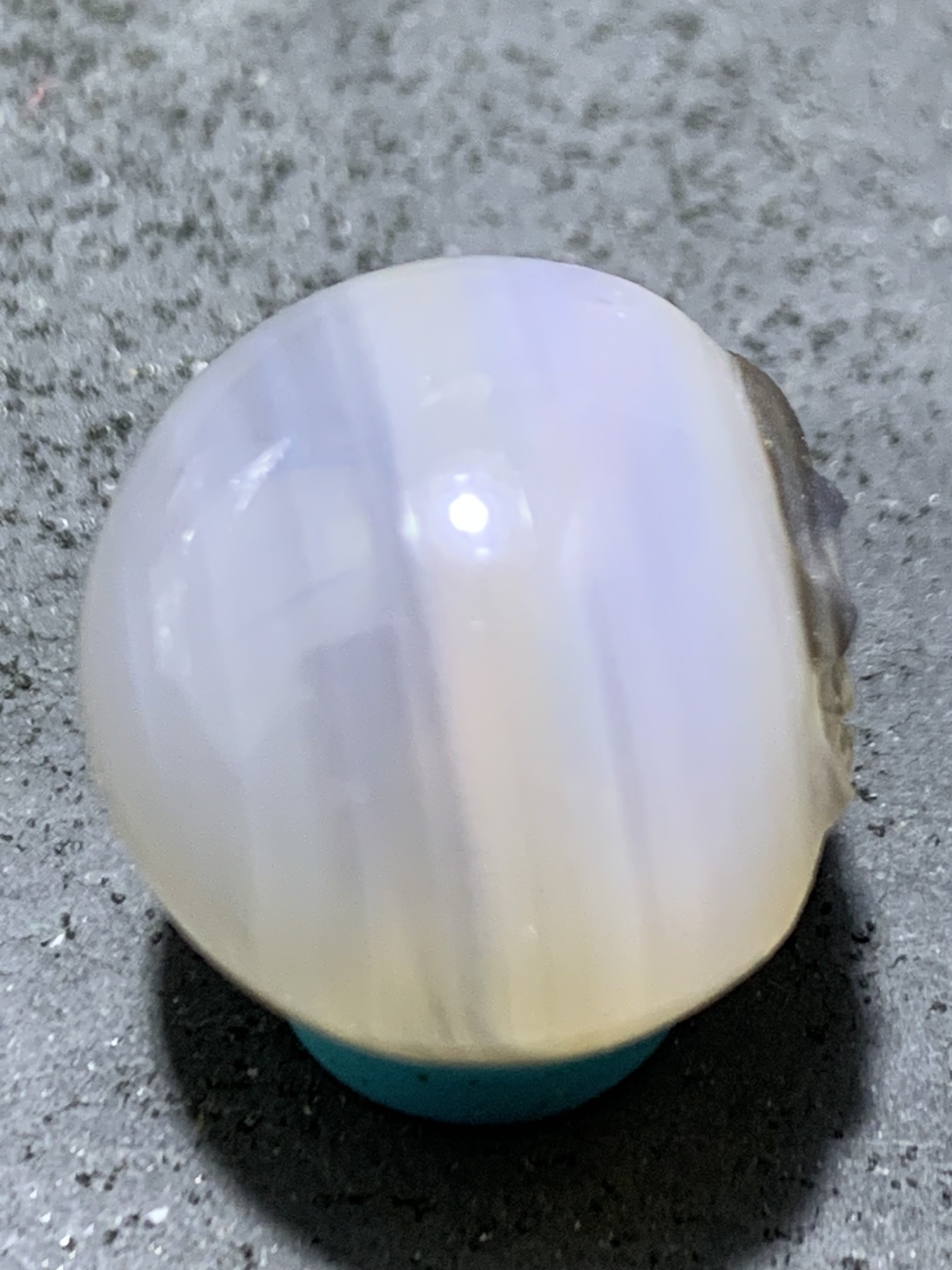 精美高玉化亚光海洋玉髓手工俏色巧雕骷髅随形2.0圆珠一个！