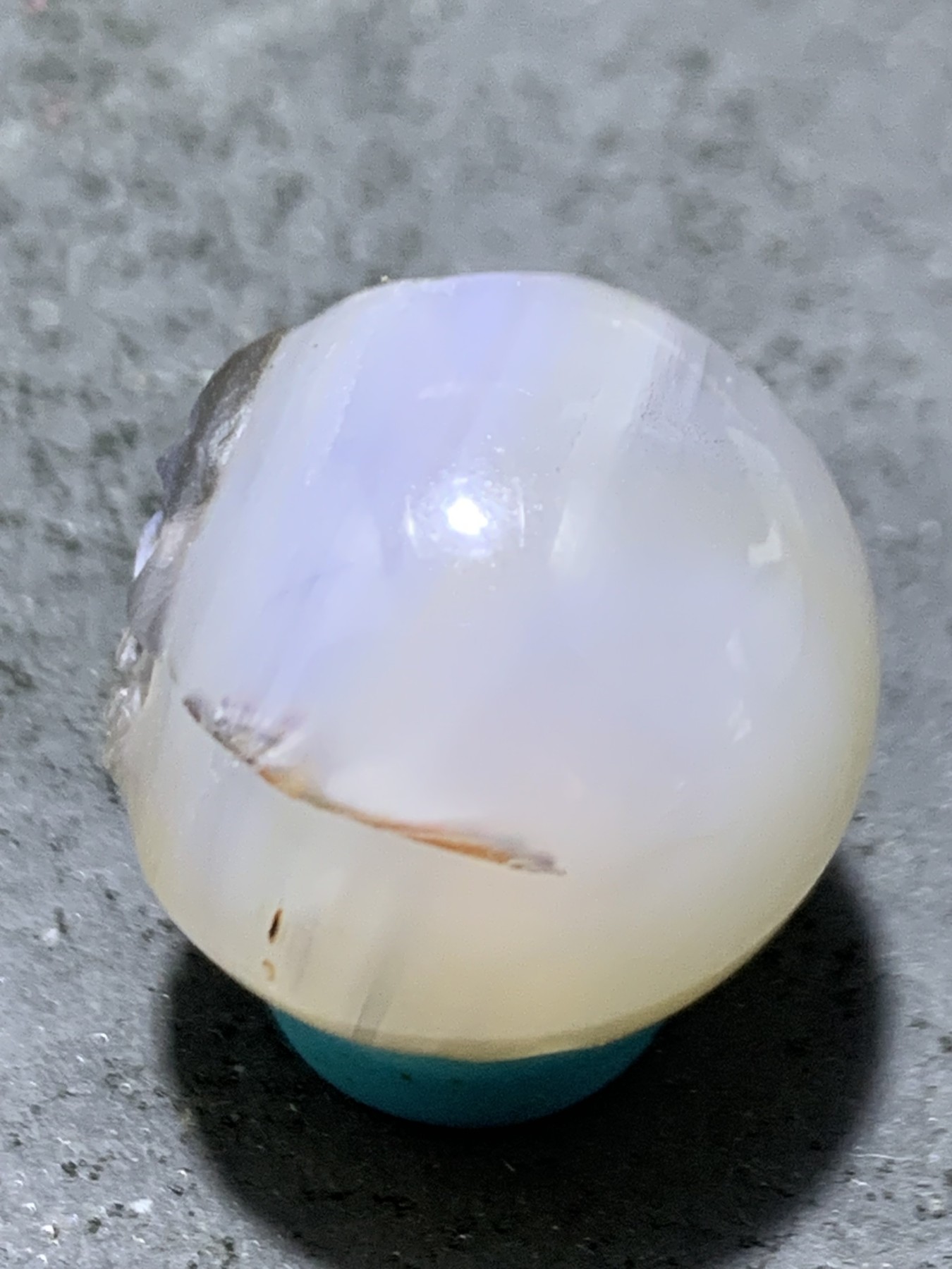 精美高玉化亚光海洋玉髓手工俏色巧雕骷髅随形2.0圆珠一个！