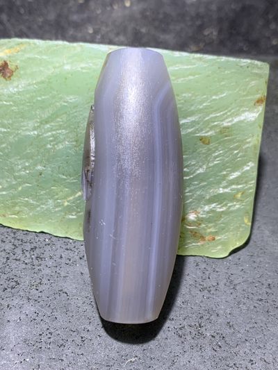 精美亚光高玉化天眼纹巴西玛瑙手工俏色巧雕富贵有鱼吊坠（把件）一个！ 精美亚光高玉化天眼纹巴西玛瑙手工俏色巧雕富贵有鱼吊坠（把件）一个！